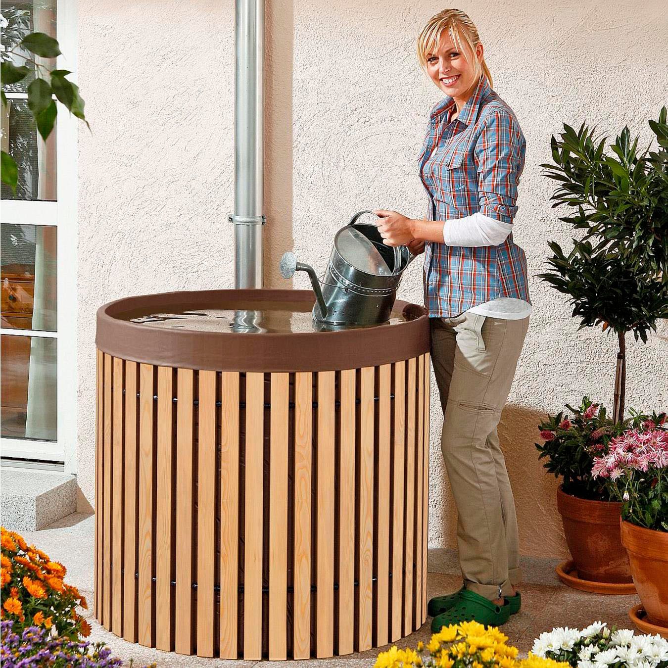 Beckmann Regentonne Regenfass Größe 4, 600 l, ØxH: 98x88 cm, aus Lärchenholz