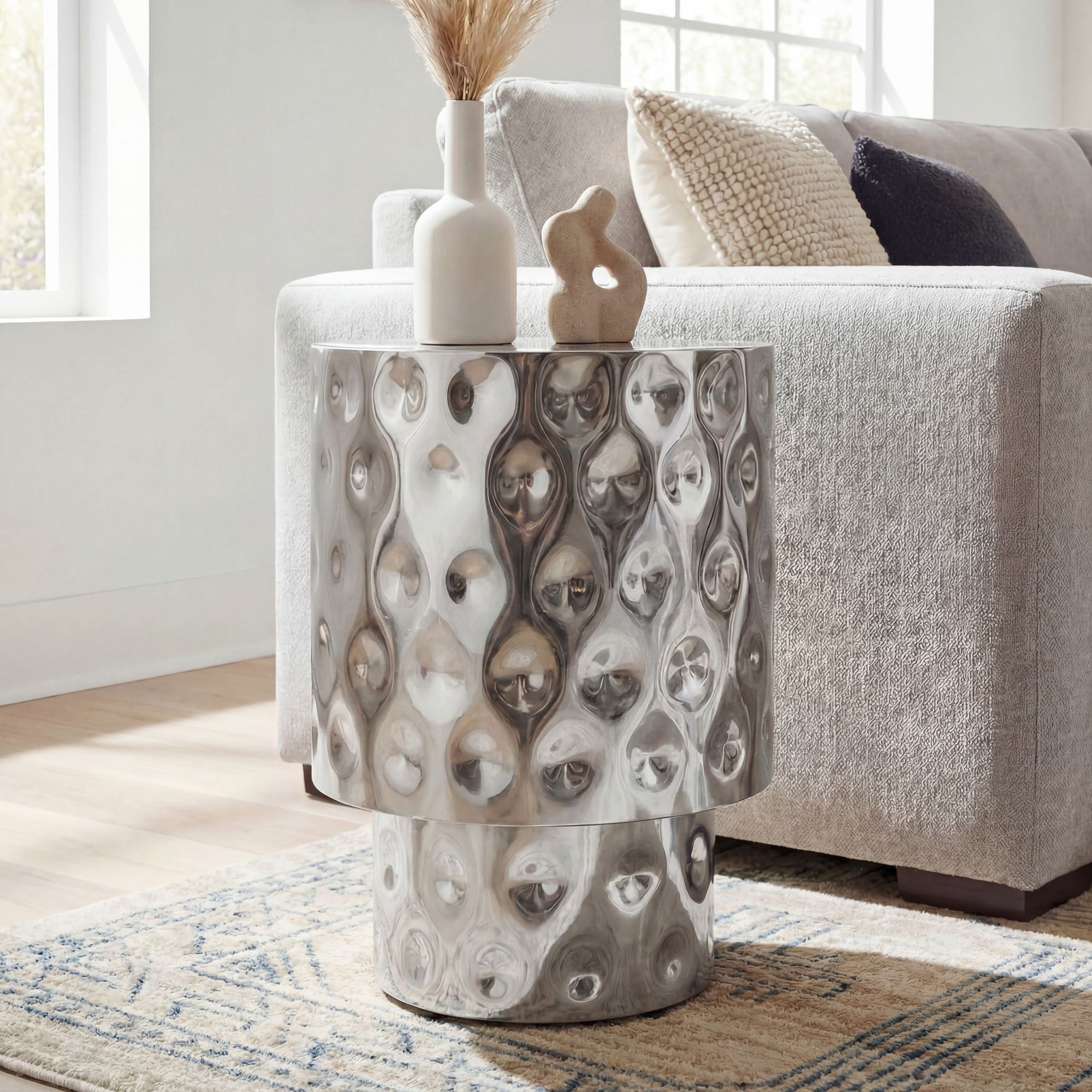 FINEBUY Beistelltisch FB77626 36cm Silber Sofatisch Wohnzimmertisch Couchtisch Hammerschlag (Extravaganter Tisch mit toller Struktur), Komplett aus robustem Aluminium gefertigt