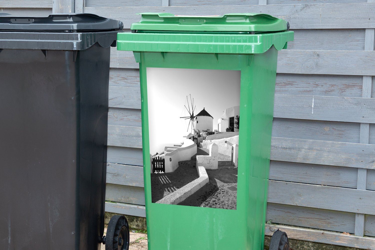 Griechenland Wandsticker Mülleimer-aufkleber, in (1 Abfalbehälter - schwarz und Santorin weiß Mülltonne, MuchoWow Container, Sticker, auf St), Windmühle