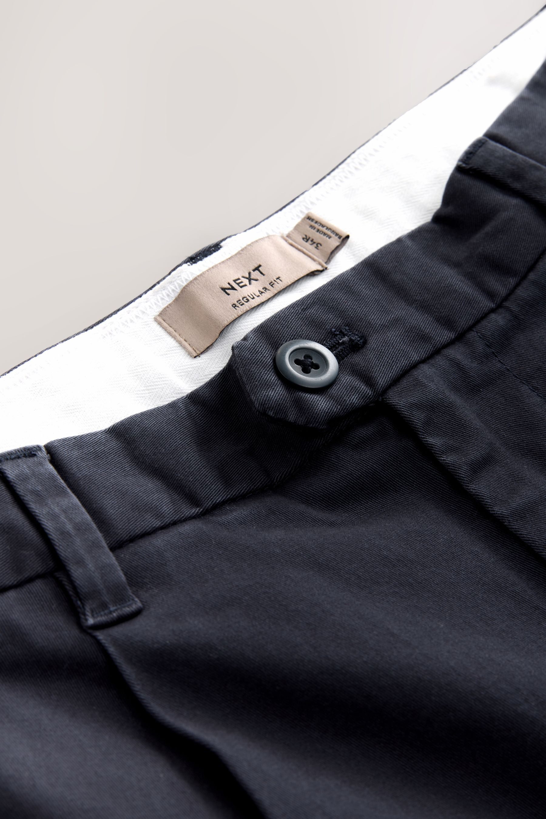 Next Bundfaltenhose Regular Fit Chinohose mit Stretch (1-tlg)