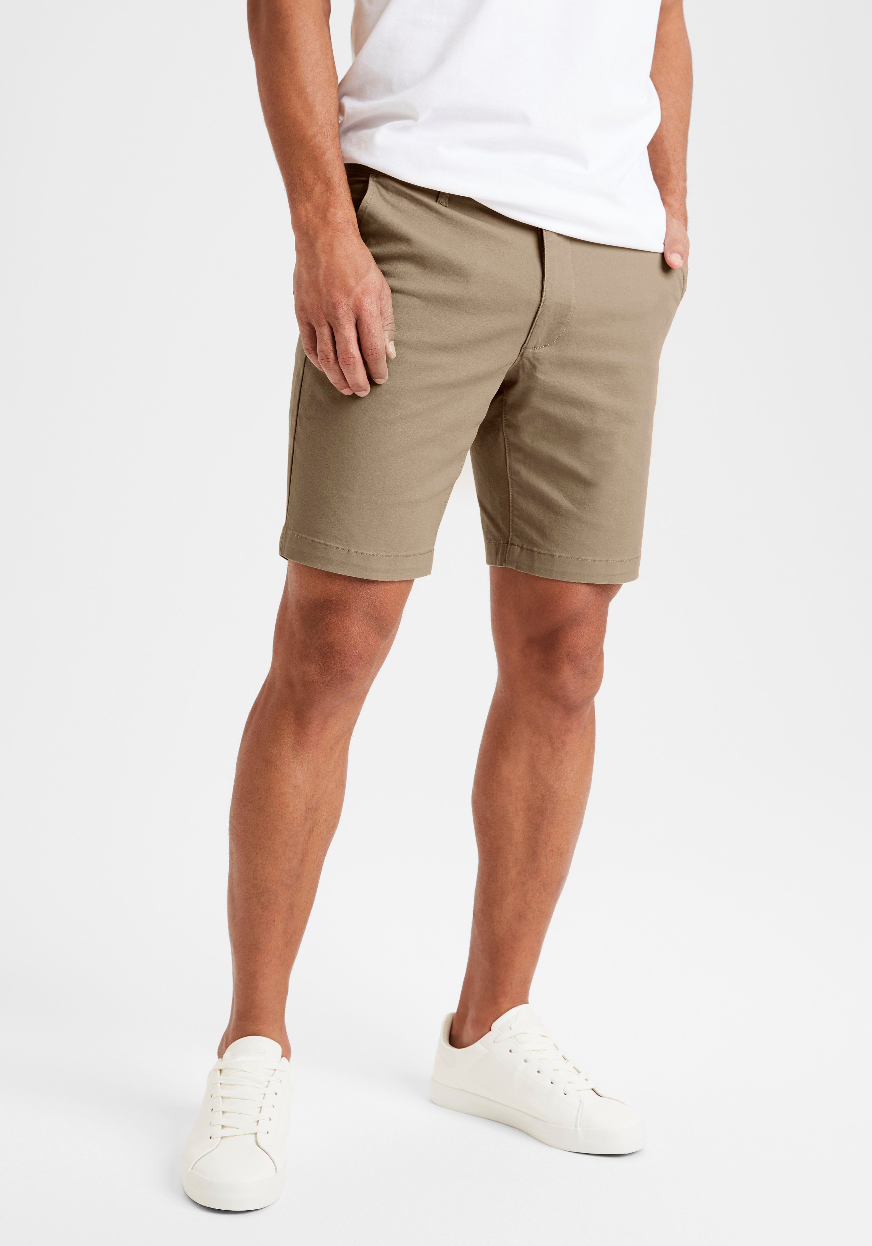 H.I.S Shorts aus elastischer Baumwoll-Qualität beige