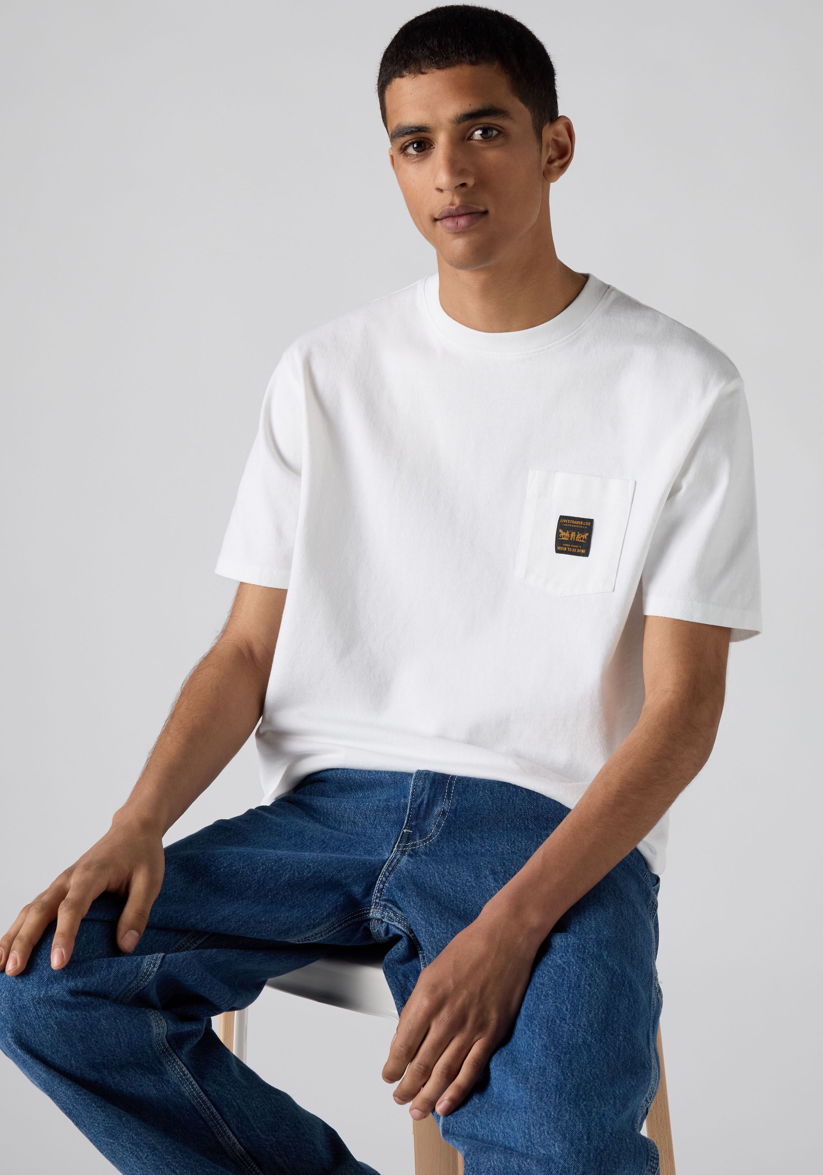 Levi's® T-Shirt SS WORKWEAR PKT TEE mit Brusttasche