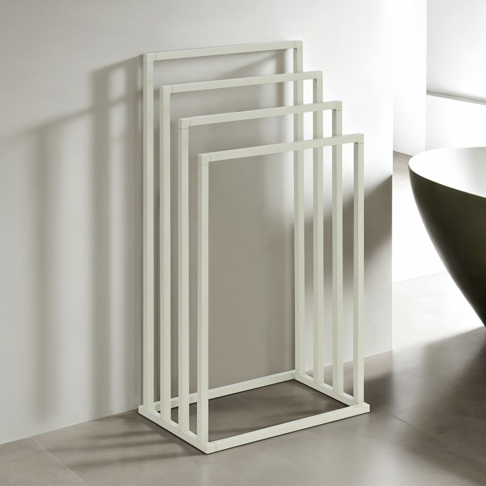 IDIMEX Handtuchständer SENZA, Handtuchständer mit 4 Stangen aus Metall pulv günstig online kaufen