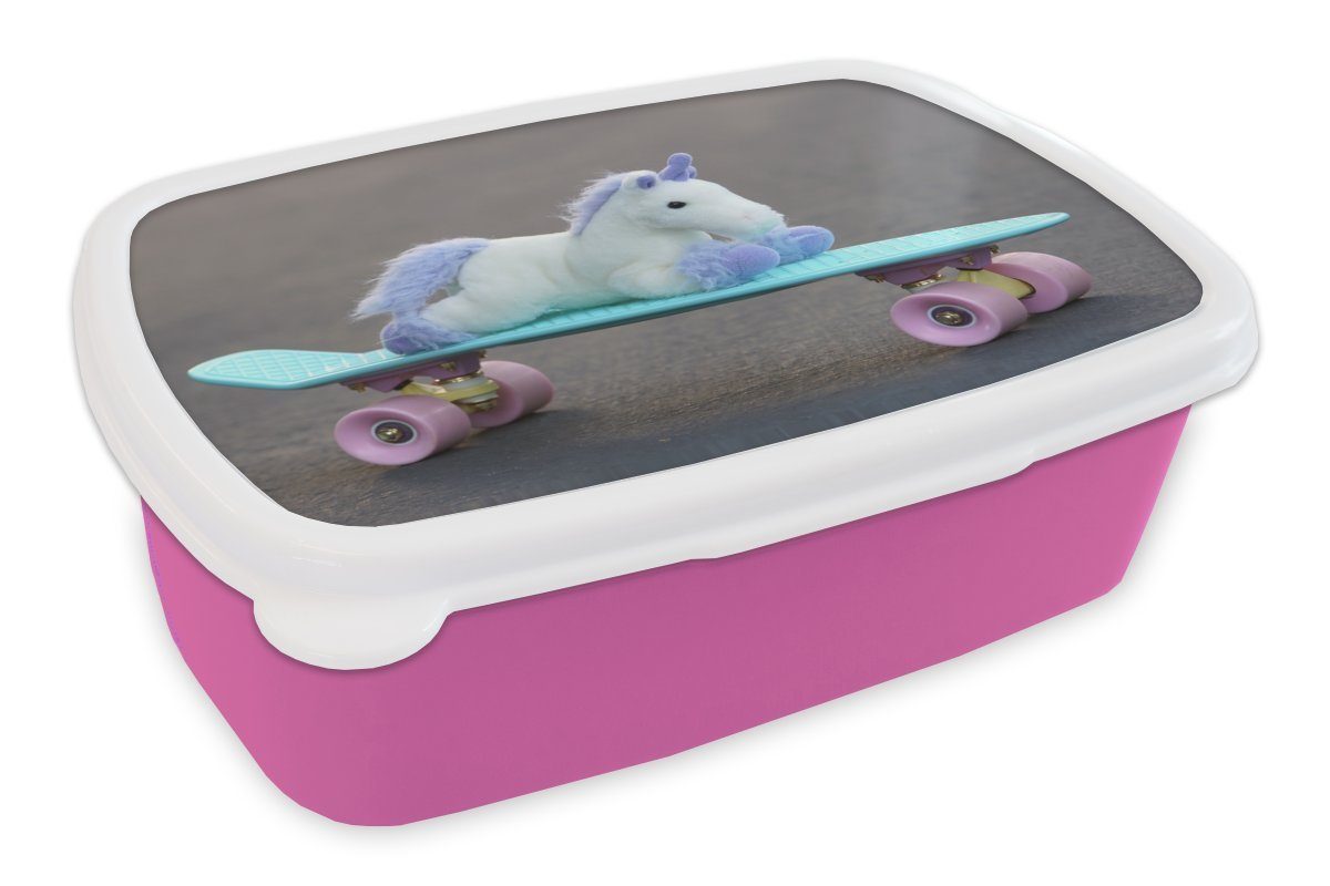 MuchoWow Lunchbox Einhorn auf Skateboard, Kunststoff, (2-tlg), Brotbox für Erwachsene, Brotdose Kinder, Snackbox, Mädchen, Kunststoff rosa