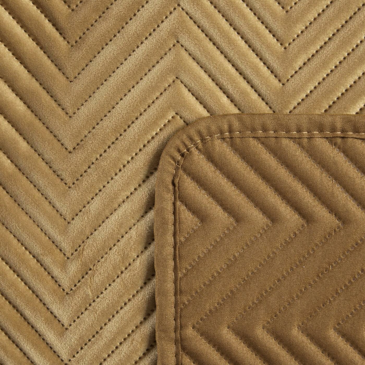 Eurofirany Bettüberwurf SOFIA zweiseitige Steppdecke hochwertige Allzweckdecke L XL XXL, Elegante Tagesdecke Velvet Sesseldecke Sofadecke Überwurf Samt – Bild 3 von 5