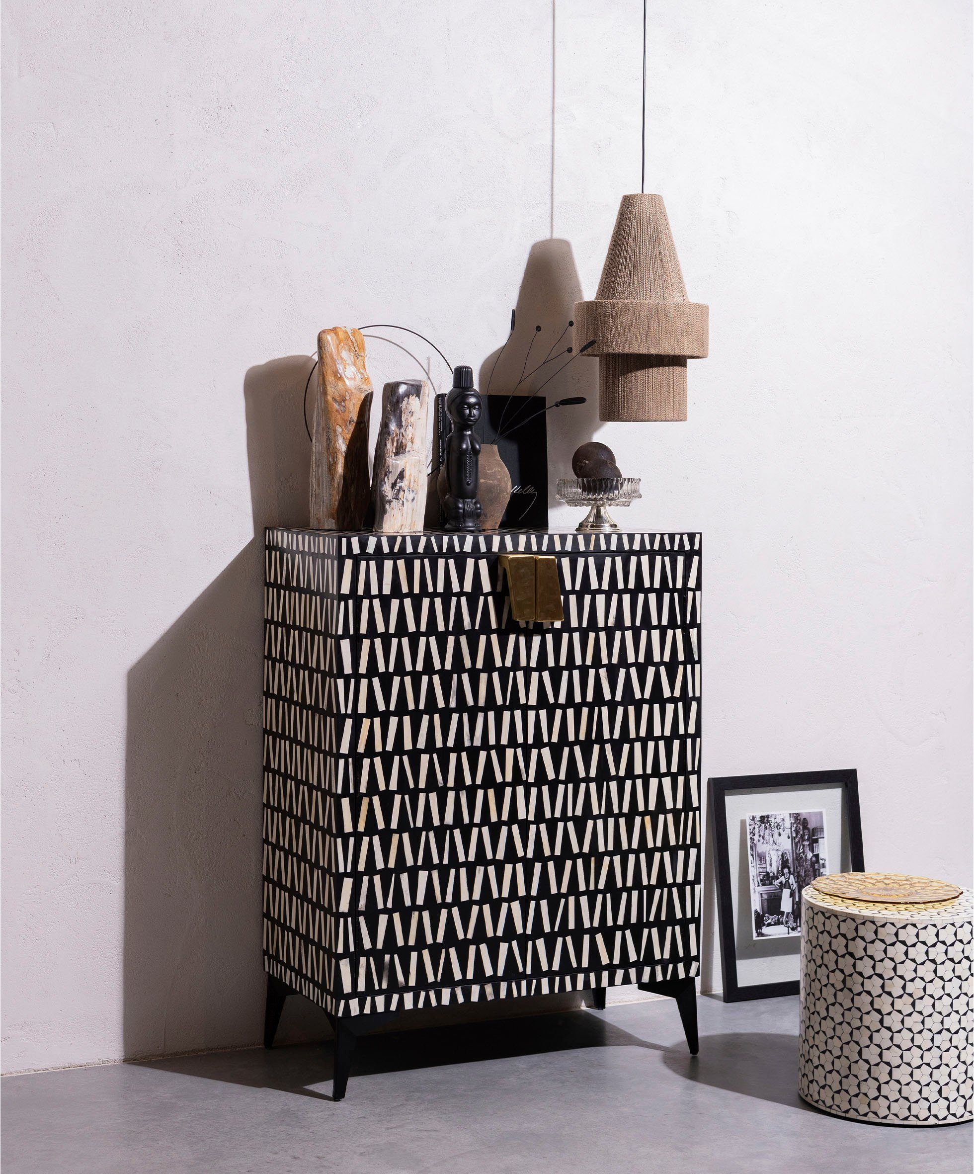WOOOD Highboard Menne Midi-Schrank mit Metallgriffen, Kommode im stilvollem Design, H 108 cm x B 81 cm