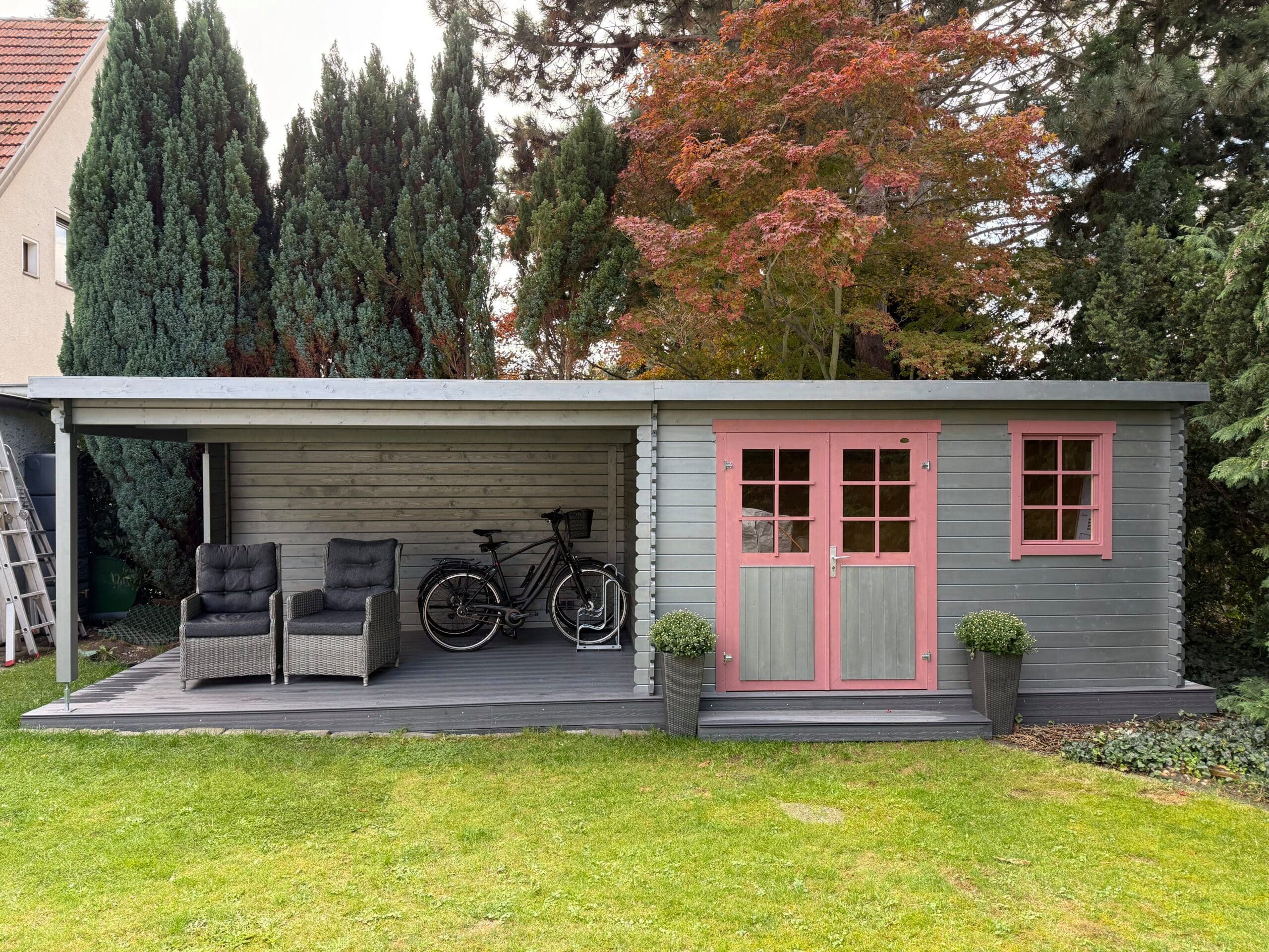 LASITA MAJA Gartenhaus Lasita Blockbohlenhaus Aida 28 mm natur m. Anbau, BxT: 780x314 cm, Anbaudach, 28 mm Wandstärke, Einzeltür mit Echtglas-Einsätzen