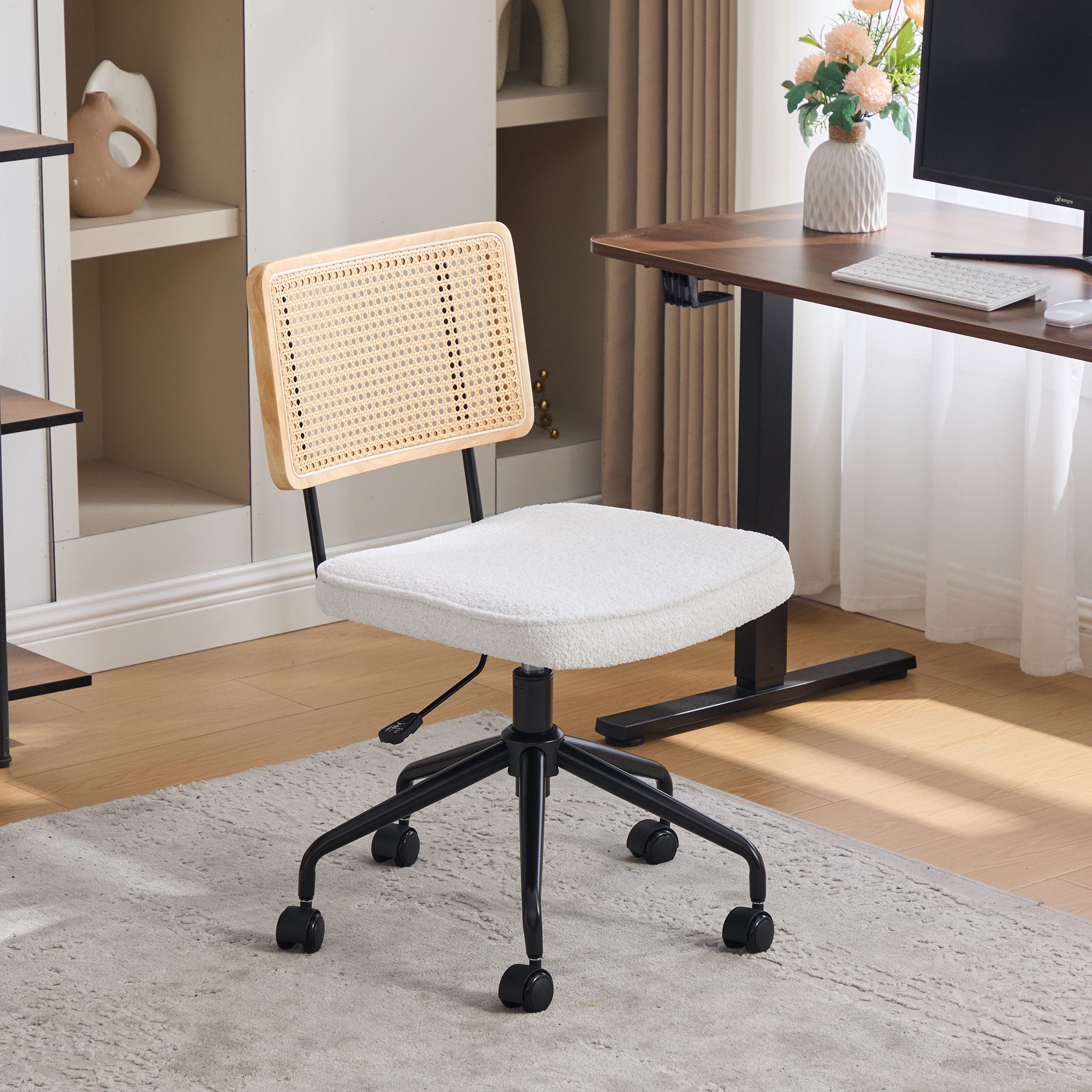 HAUSS SPOLE Drehstuhl Bürostuhl mit Rollen,Loungesessel mit Holzrahmen Homeoffice,Elfenbein (Loungesessel Bürostuhl mit Armlehnen und Metallrahmen), Home-Office Stuhl mit Rückenlehne aus Rattan
