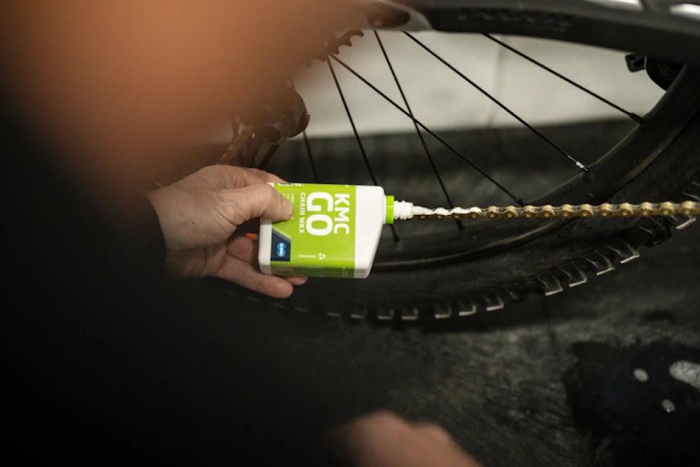 KMC Fahrradkette KMC GO WAX Kettenwachs 150 ml - biologisch abbaubar, schmutzabweisend