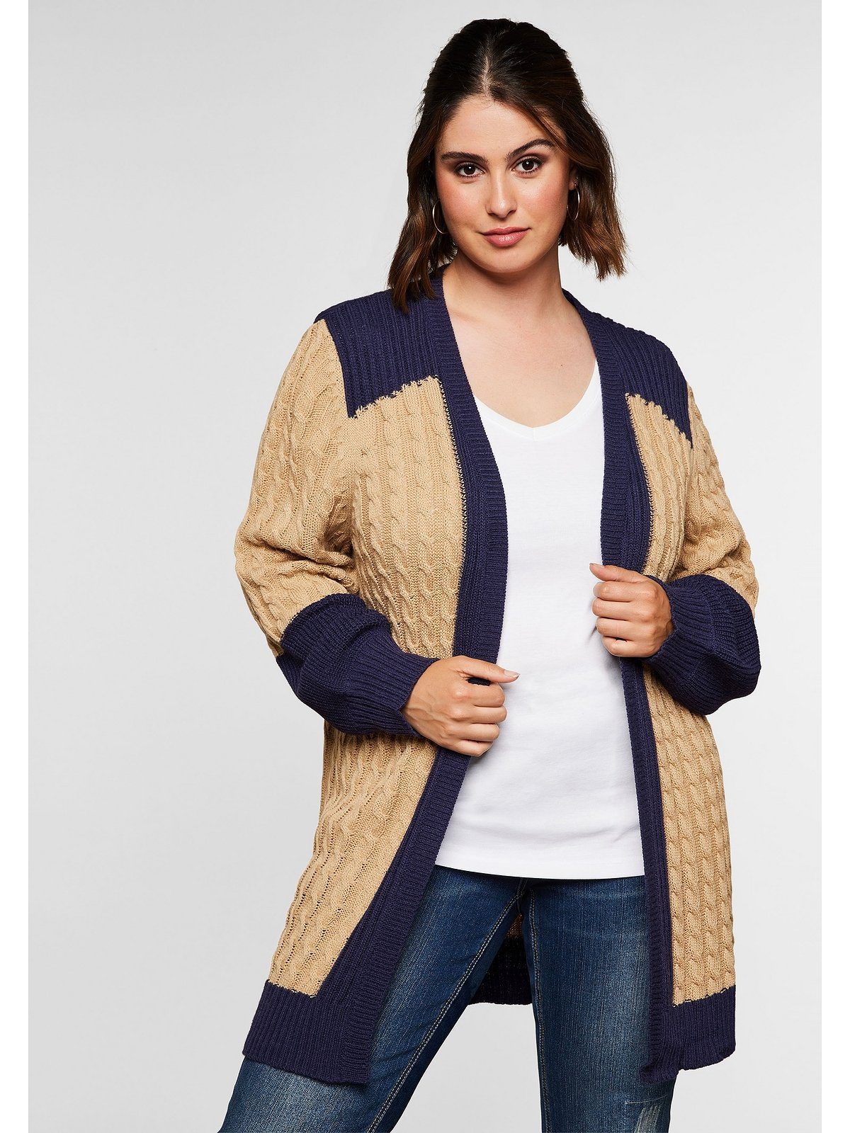 Sheego Longstrickjacke Große Größen Kontrastdetails Struktur- mit und