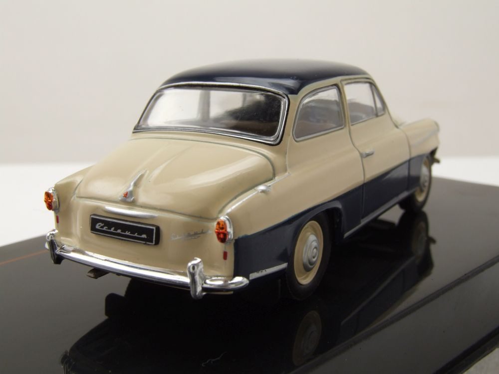 ixo Models Modellauto Skoda Octavia 1959 beige dunkelblau, Maßstab 1:43