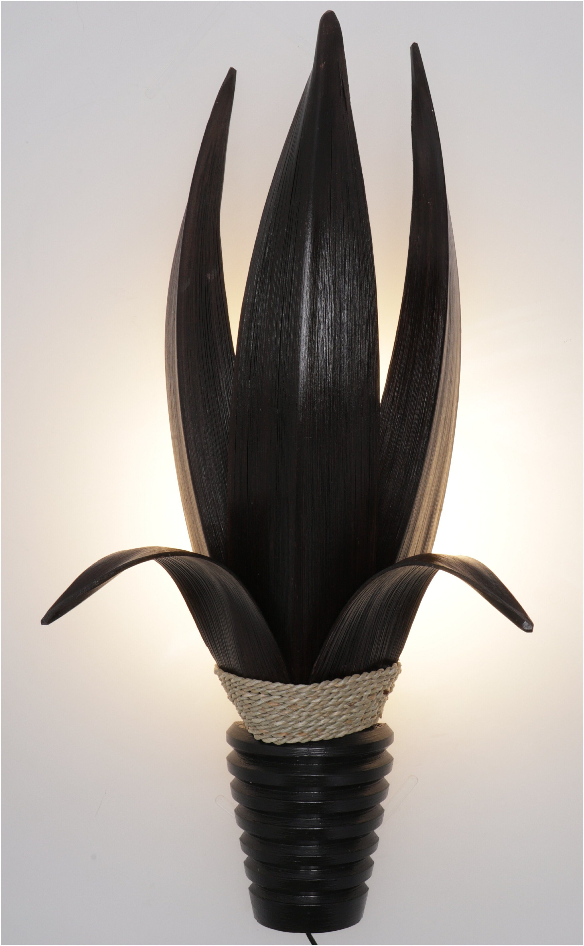 Guru-Shop Wandleuchte Palmenblatt Wandlampe, in Bali handgefertigt.., Leuchtmittel nicht inklusive Modell Formentera braun