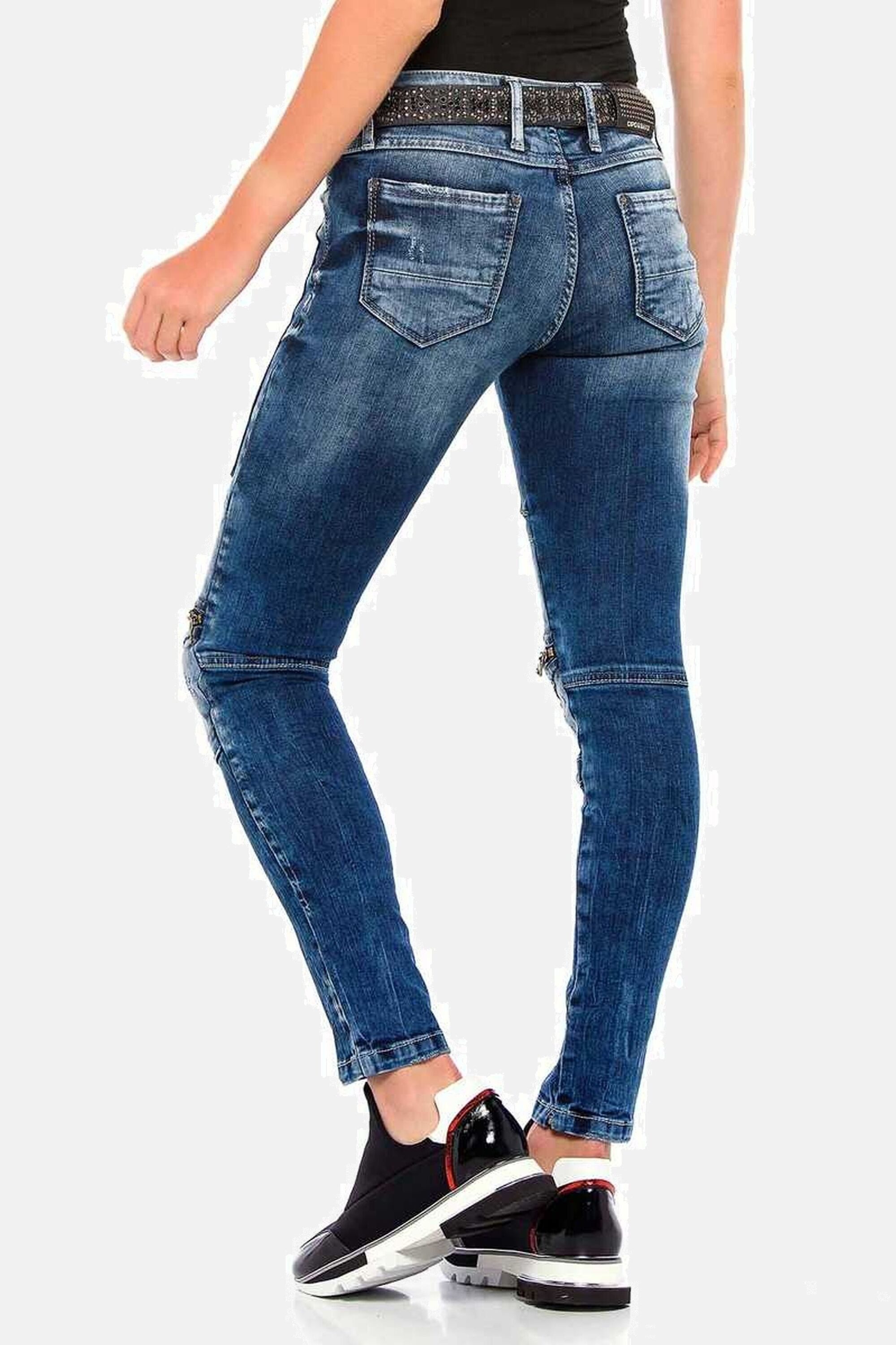 Cipo & Baxx 5-Pocket-Jeans Jeans mit vielen Applikationen, WD377
