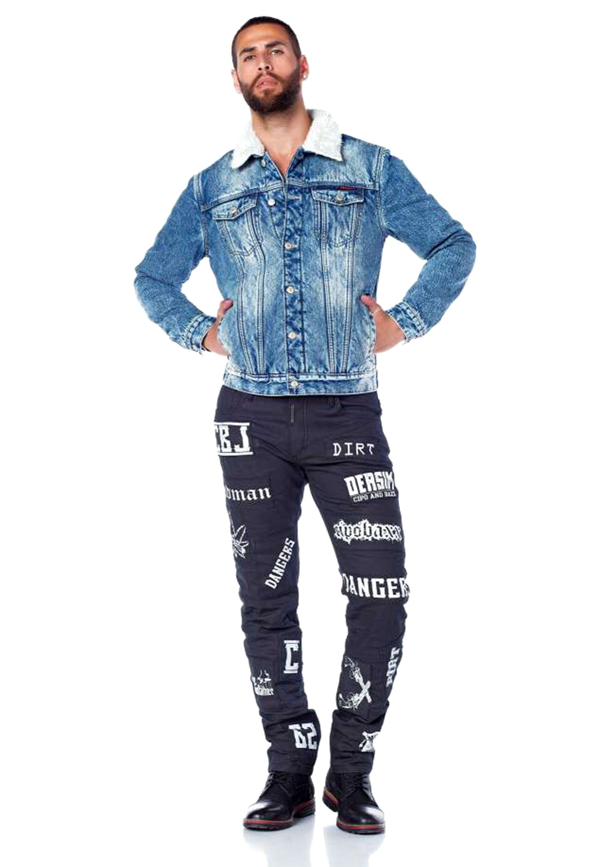 & stylishen mit Cipo Jeans Schriftzügen Baxx Bequeme