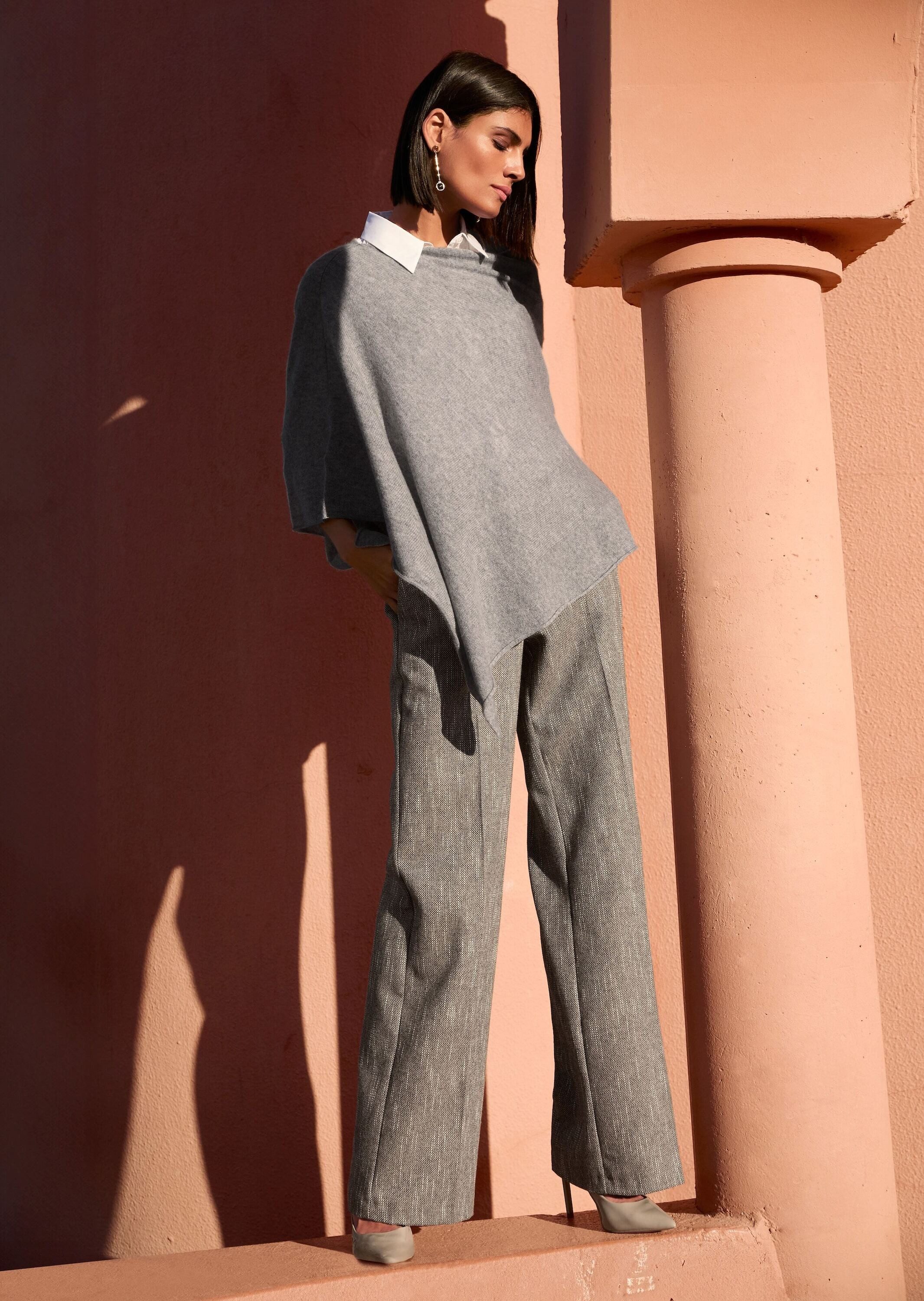 MADELEINE Poncho Elegante Kaschmir-Poncho-Jacke Poncho mit luxuriösem V-Ausschnitt, weiches Naturgarn