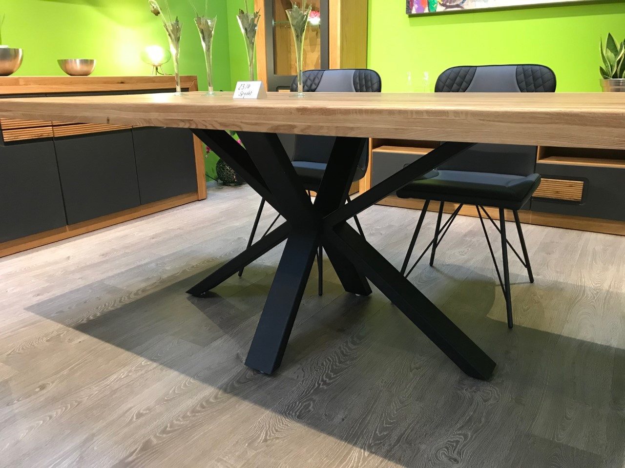 ELFO Esstisch Esstisch Spyder Eiche Massiv durchg. Lamelle 200x100cm Metallgestell, Maße: ca. B 200 x T 100 x H 76 cm