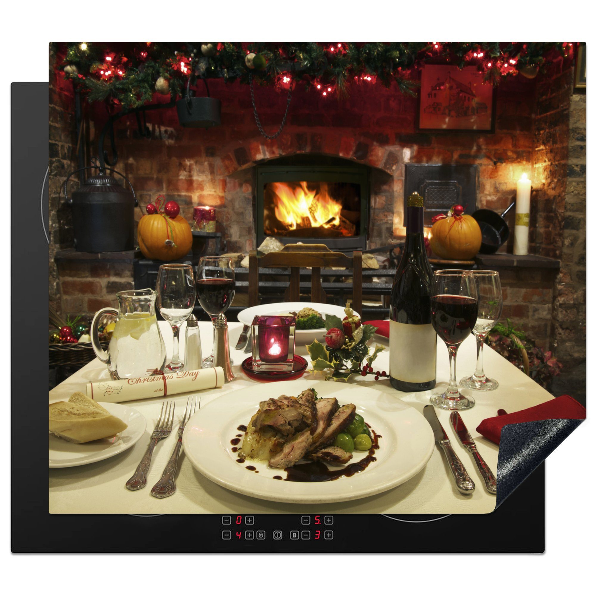 MuchoWow Herdblende-/Abdeckplatte Ein gedeckter Tisch für ein Weihnachtsessen in einem Restaurant, Vinyl, (1 tlg), 60x52 cm, Mobile Arbeitsfläche nutzbar, Ceranfeldabdeckung