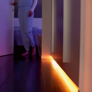 Kunstbaum Bluetooth Lightstrip Plus 2m Basis White & Color Ambiance inkl. Bridge, Philips Hue, Höhe 0,4 cm, Smart Bundles