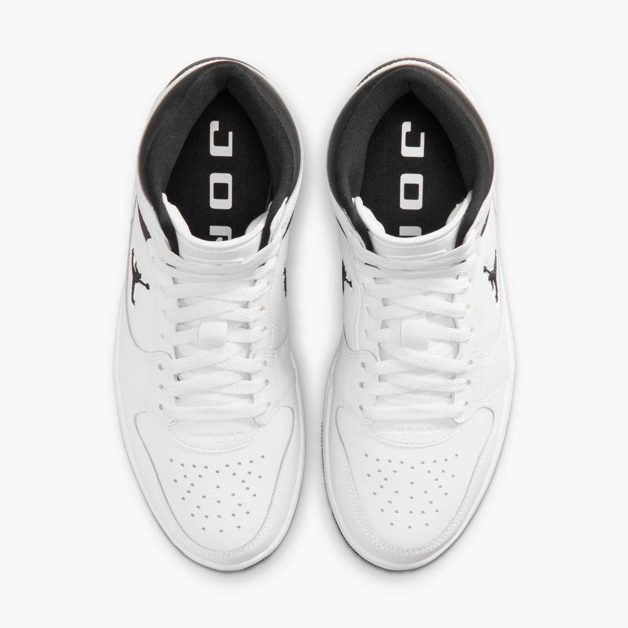 Jordan WMNS JORDAN COURT CONNECT MID Sneaker inspiriert vom Look des Air Jordan 1 – Bild 5 von 5