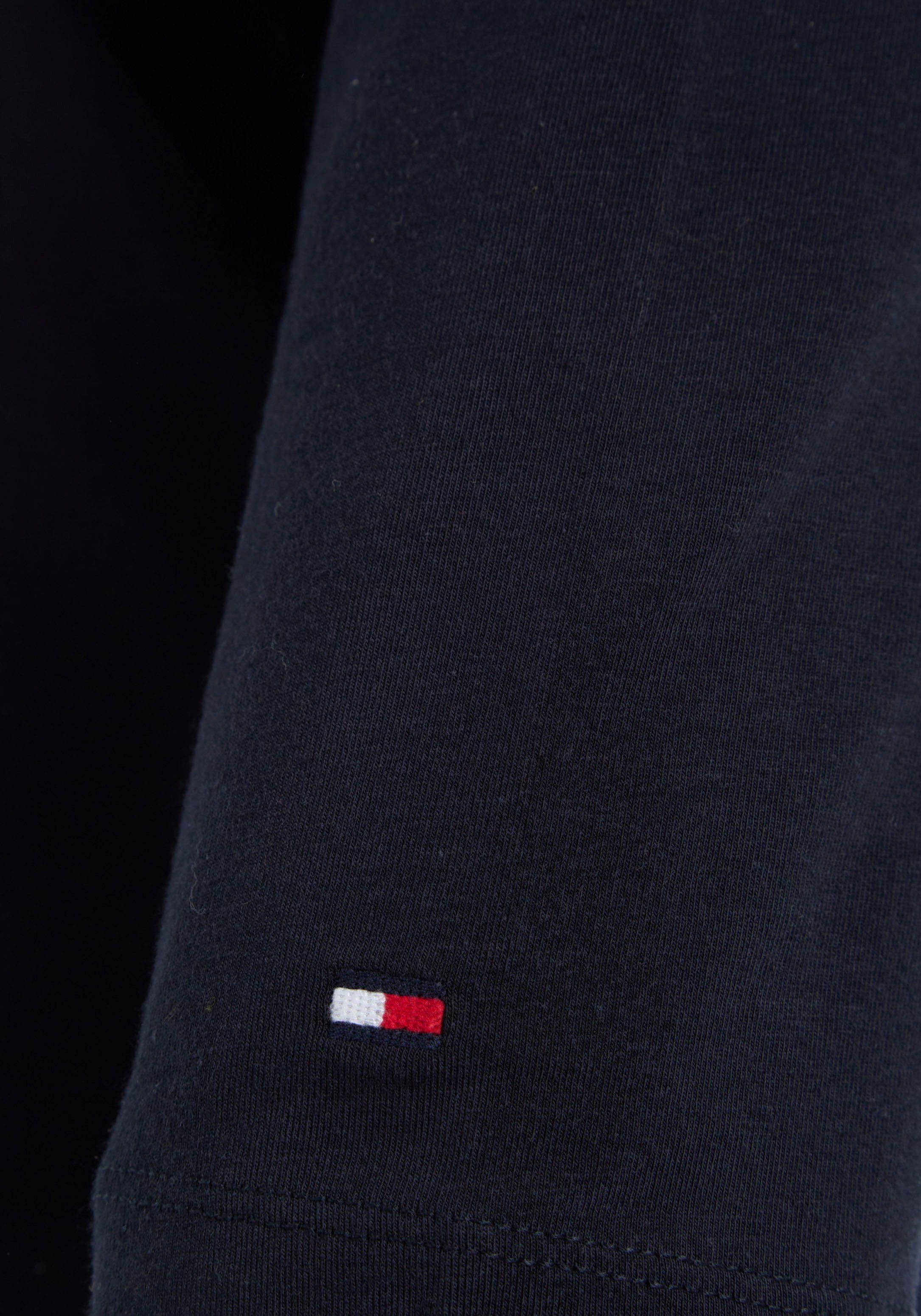 Tommy Hilfiger Big & mit dunkelblau am Kragen dezentem Rollkragenshirt Logoschriftzug Tall