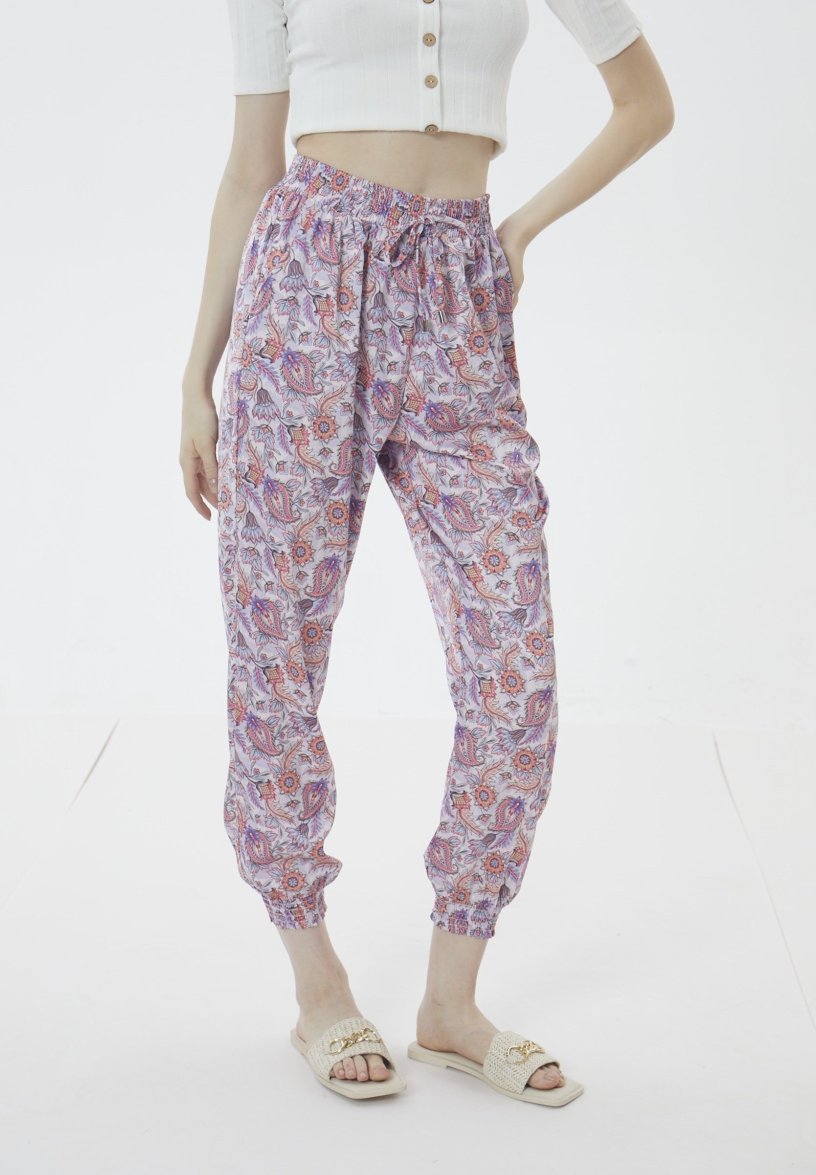 Aiki Keylook Stoffhose Dejavu (1-tlg) mit Taschen und Beinabschluss