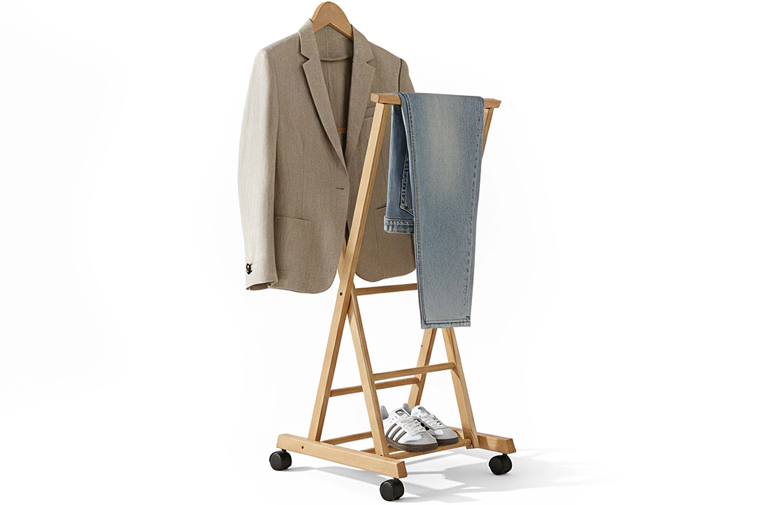 KONSIMO® Herrendiener AGLAS Kleiderbutler, auf Drehrollen, aus massivem Buchenholz, (1 St), hergestellt in der EU, elegant und modern, handgefertigt