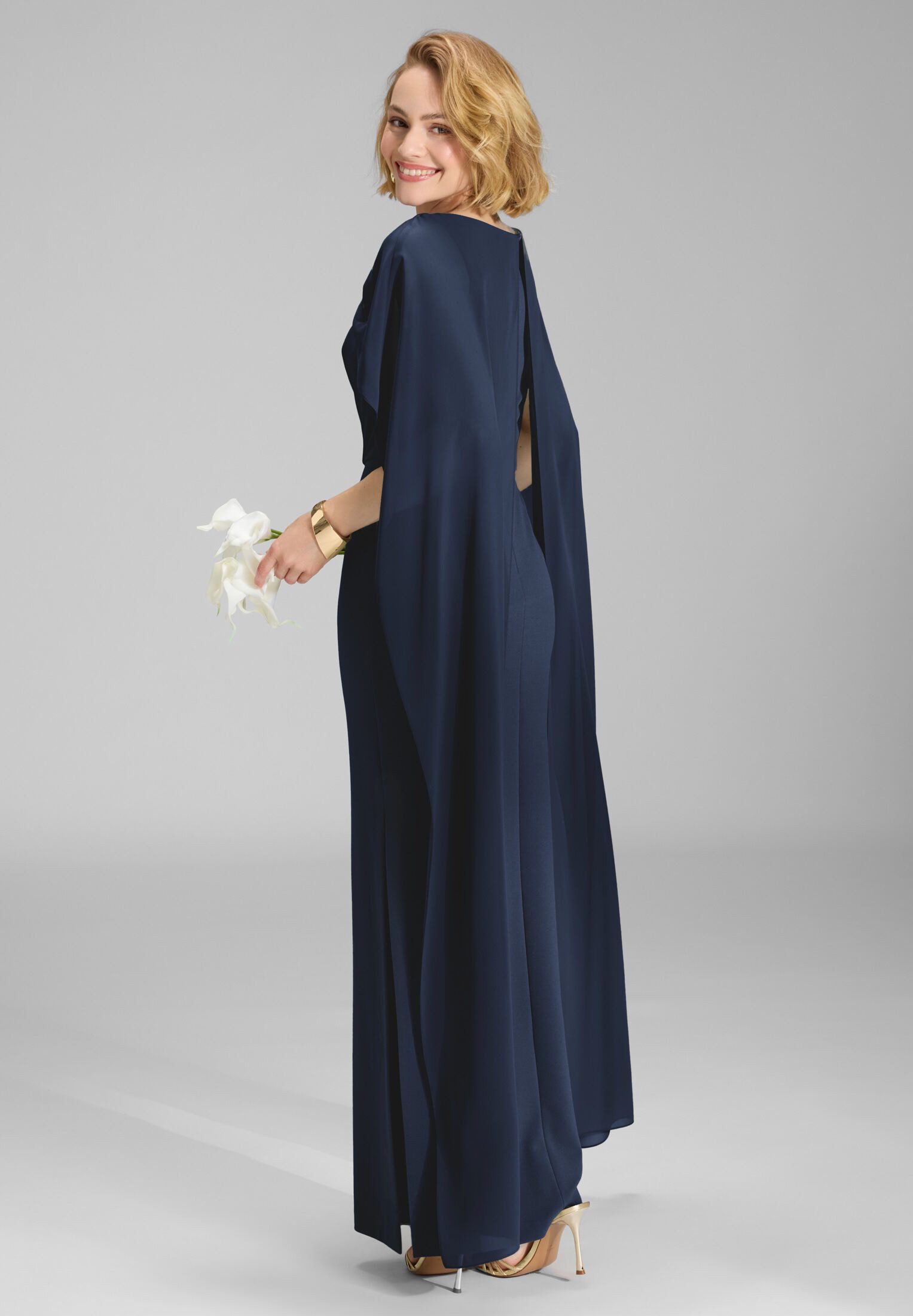 SWING Abendkleid Figurbetonte Passform