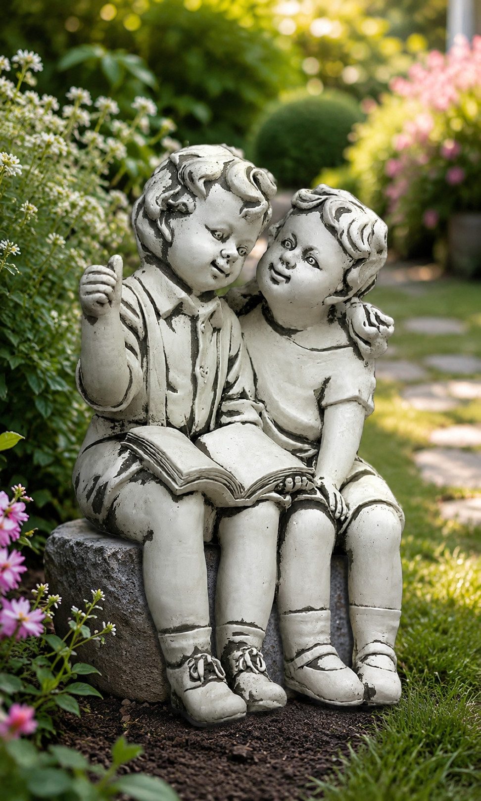 Xlmoebel Skulptur Kinderfigur auf Bank aus Polyresin mit detailreicher Gestaltung Sofort, Made in Europa