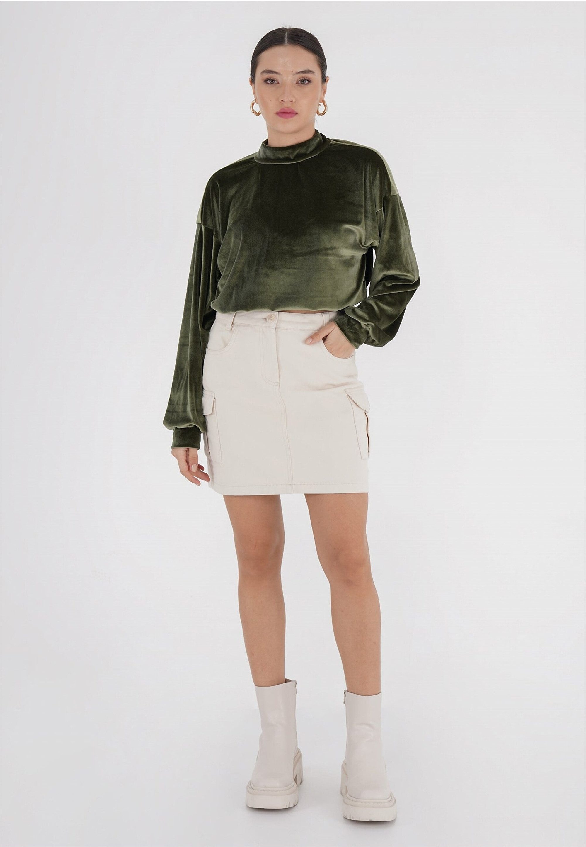 freshlions Klassische Bluse Remy (1-tlg) mit Knopfleiste im Nacken günstig online kaufen