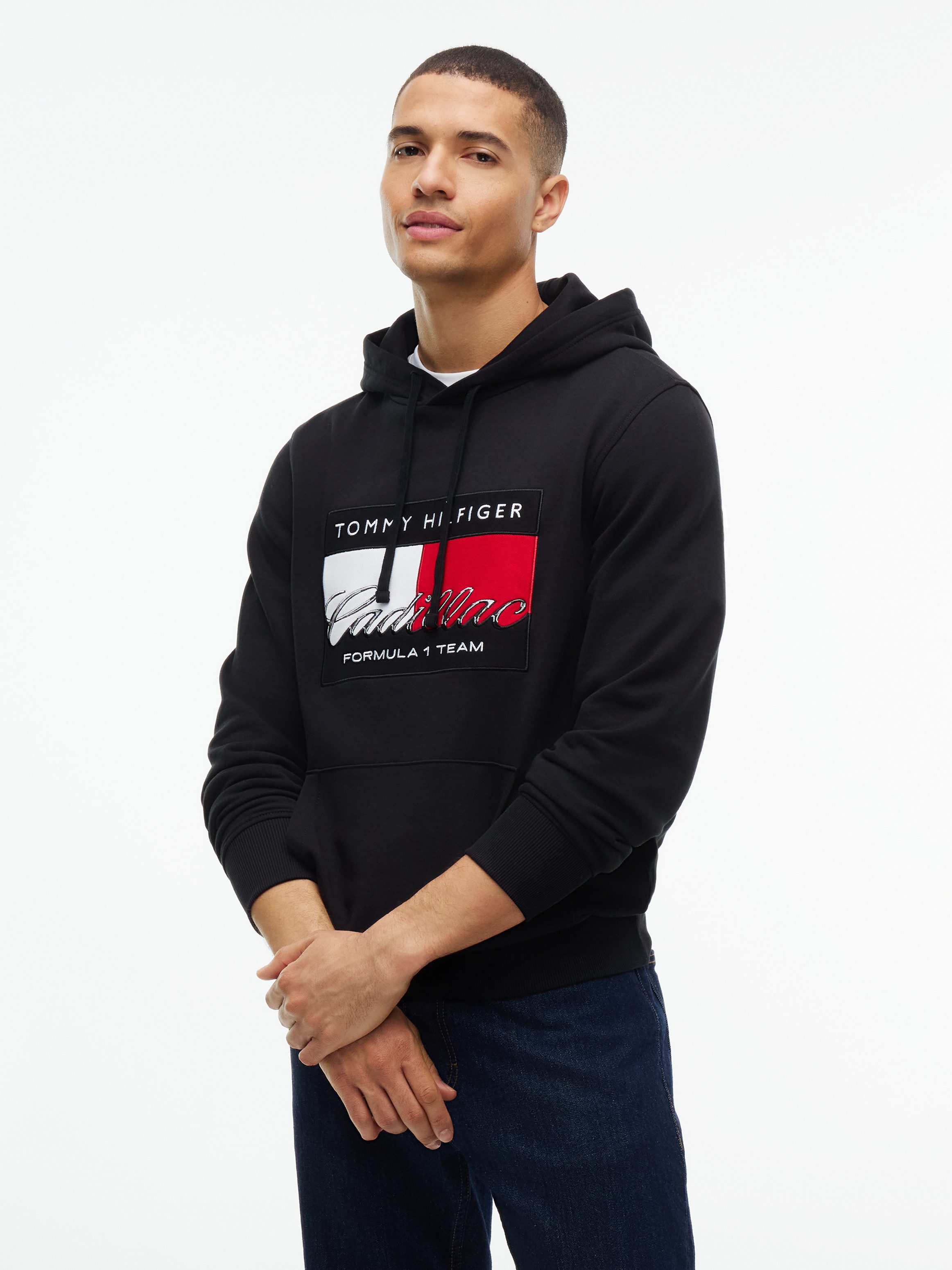 Tommy Hilfiger Hoodie TH x Cadillac Formula 1® Team GRAPHIC FLAG Baumwoll-Qualität, Unisex