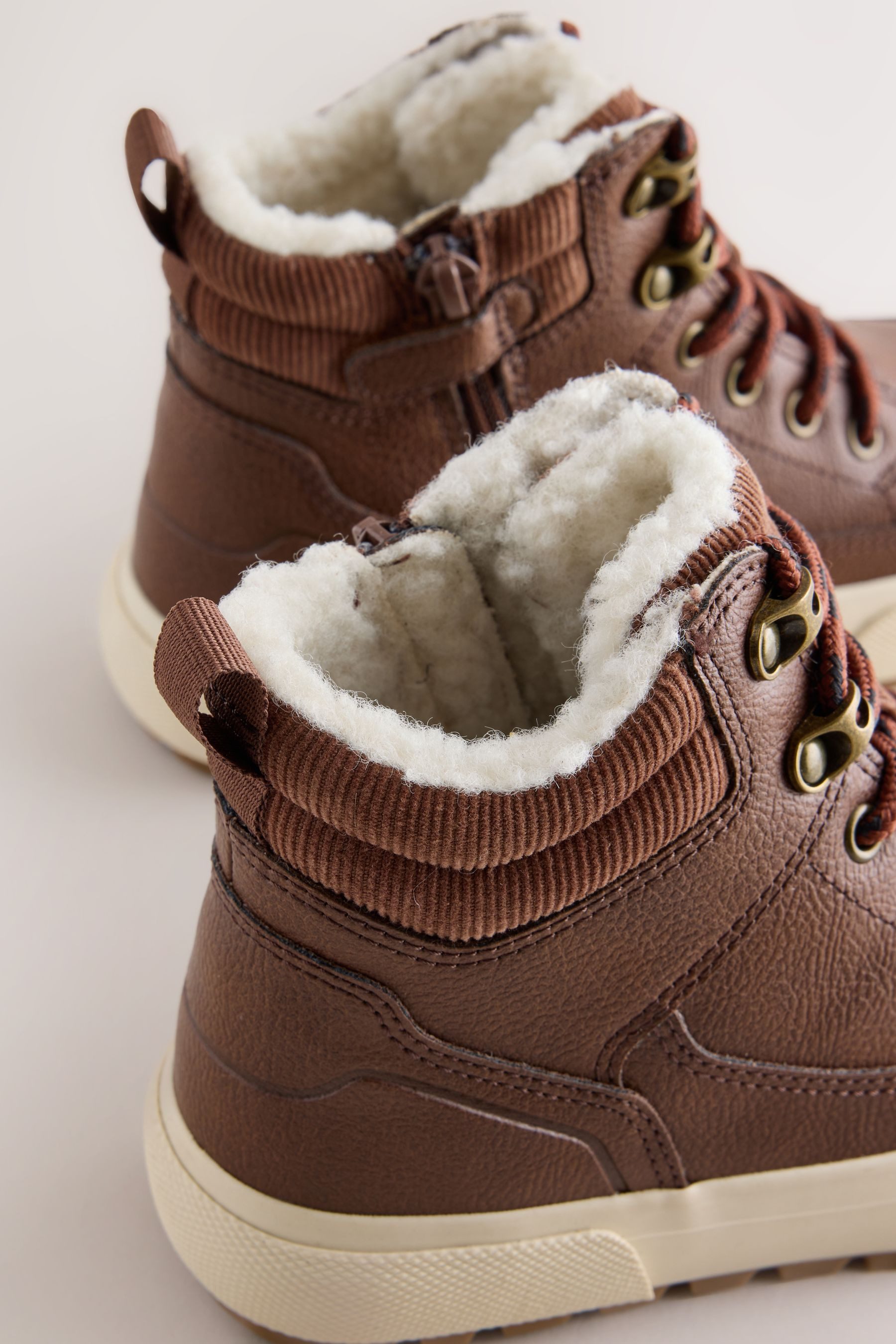 Next Warm gefütterte Hi-Top-Stiefel, weite Passform Stiefel (1-tlg)