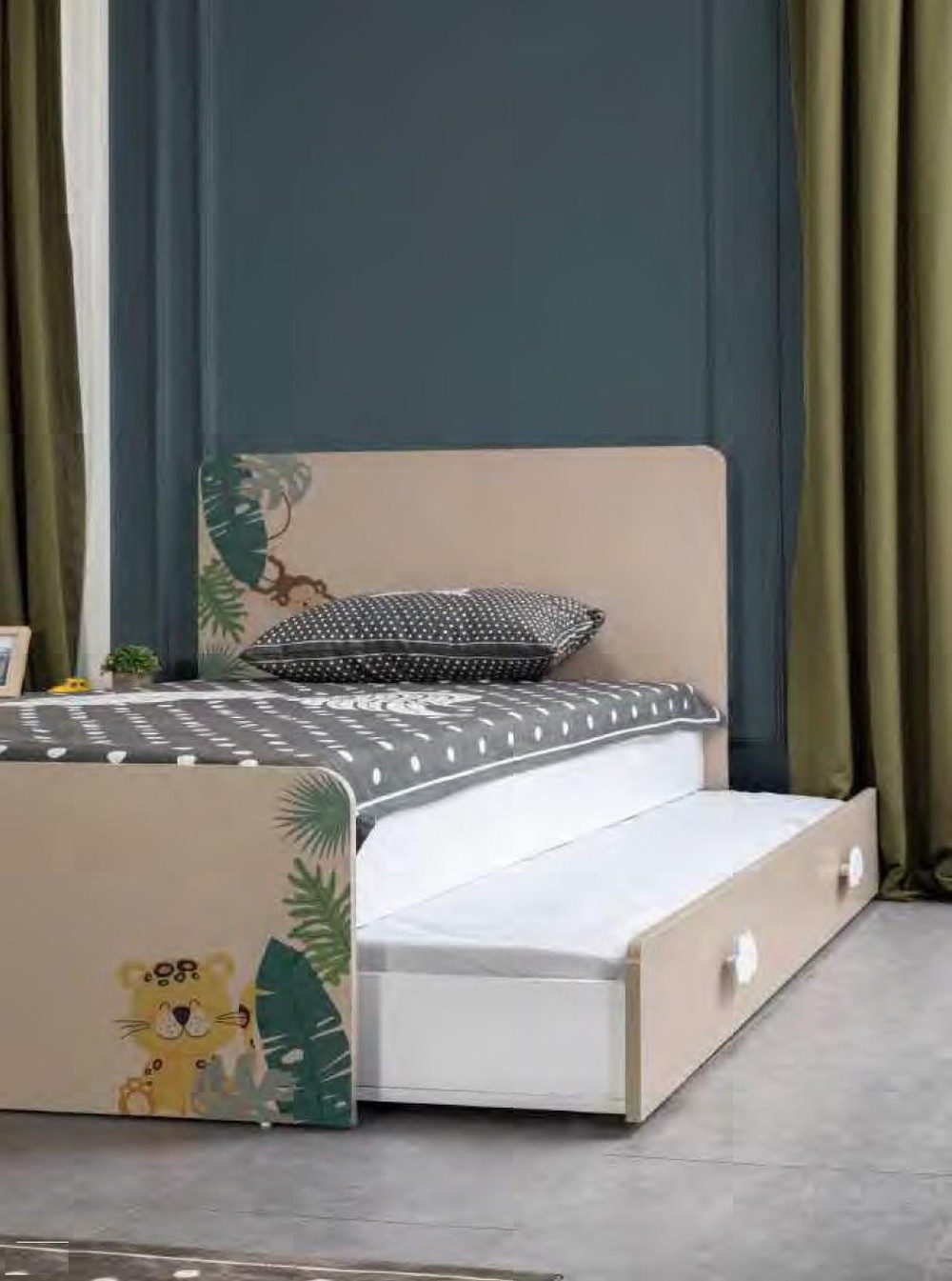 Xlmoebel Kinderbett Einzelbett für Mädchenzimmer in stilvollem Design aus Holz (Einzelbett, 1-tlg., Bett), Hergestellt in Europa