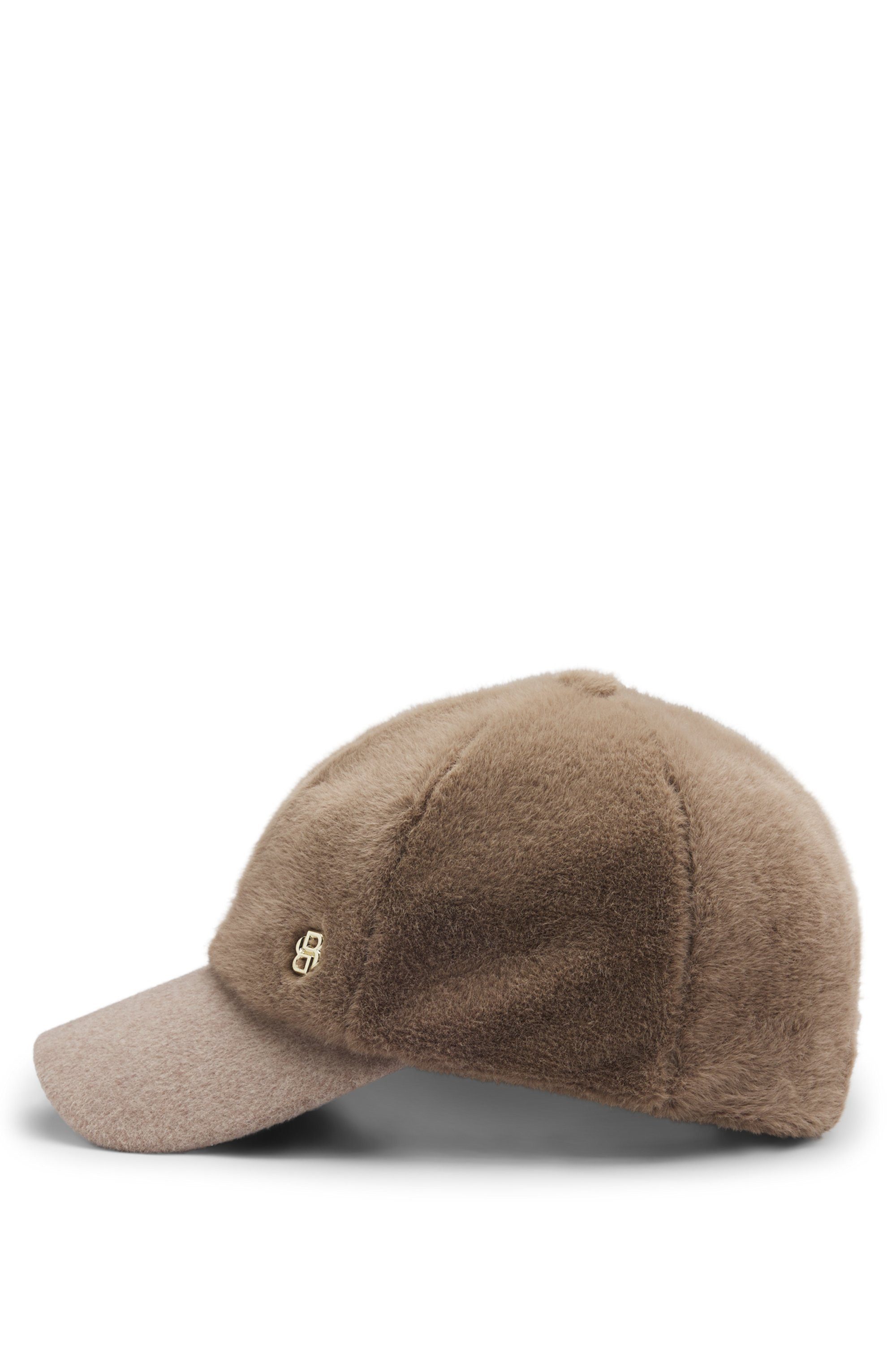 BOSS Baseball Cap Ari Faux Fur B-ICON in Kunstfell-Optik günstig online kaufen