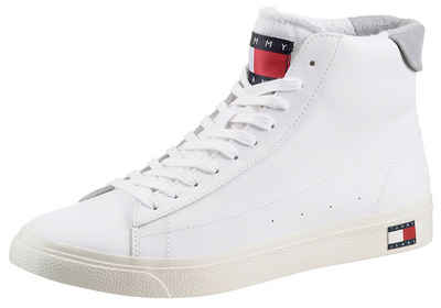 Tommy Jeans »LEATHER MID CUT VULC« Sneaker mit Logoflag in der Sohle