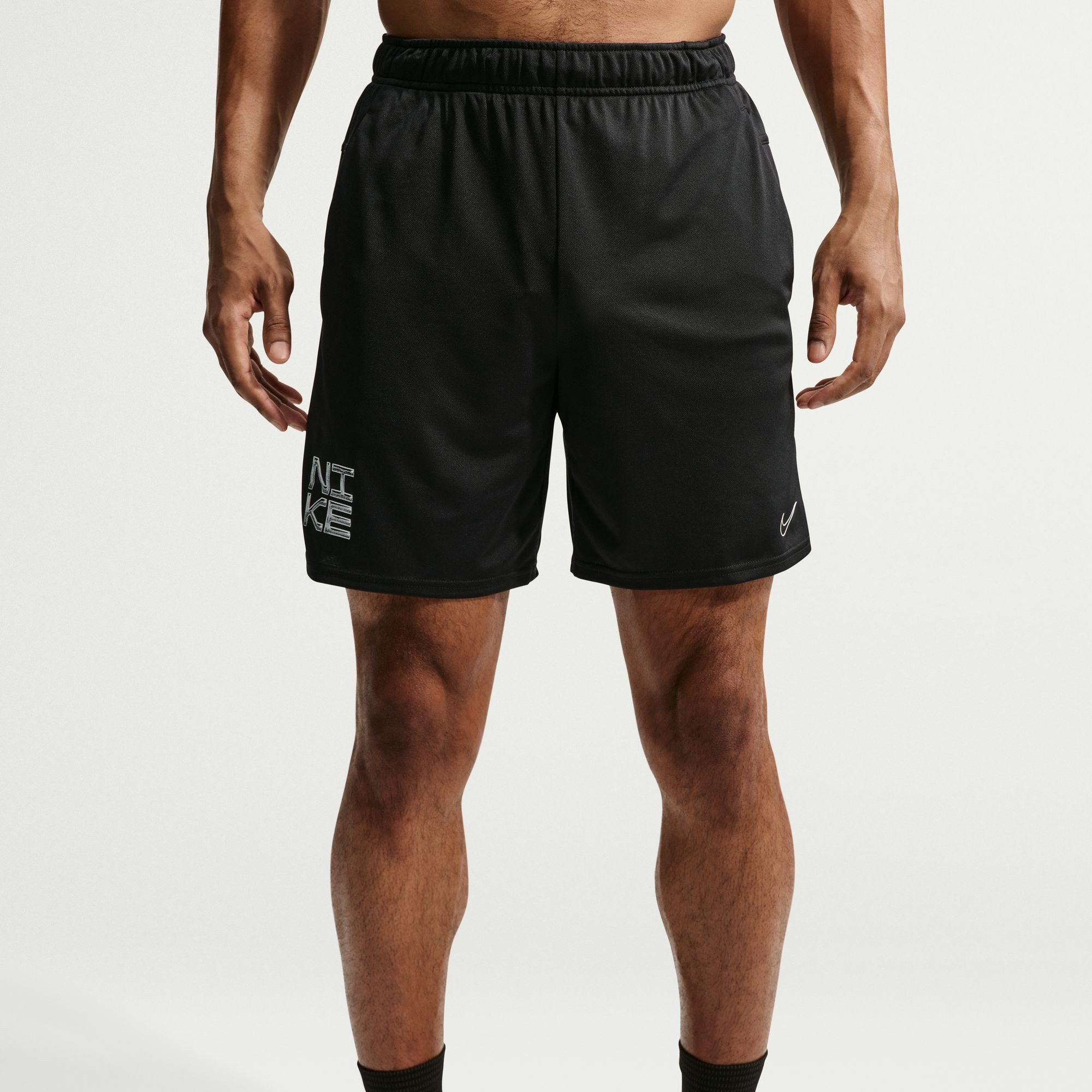 Nike Trainingsshorts Nike Flex Men's Dri-FIT 7" Versatile Shorts mit lockerem Schnitt