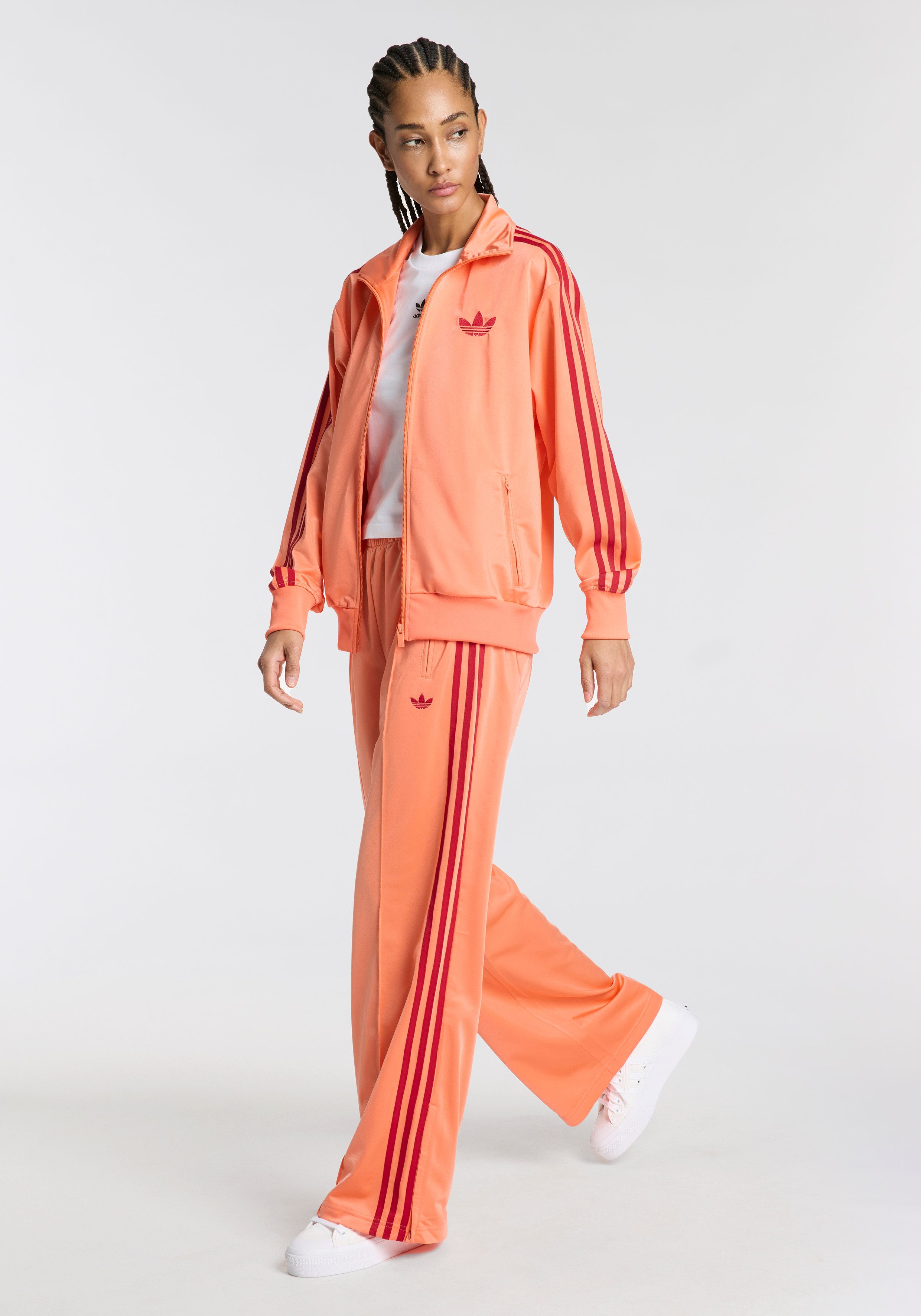 Zum Outfit 9