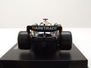 Bburago Modellauto McLaren MCL60 Formel 1 2023 #81 Piastri mit Figur Modellauto 1:43, Maßstab 1:43