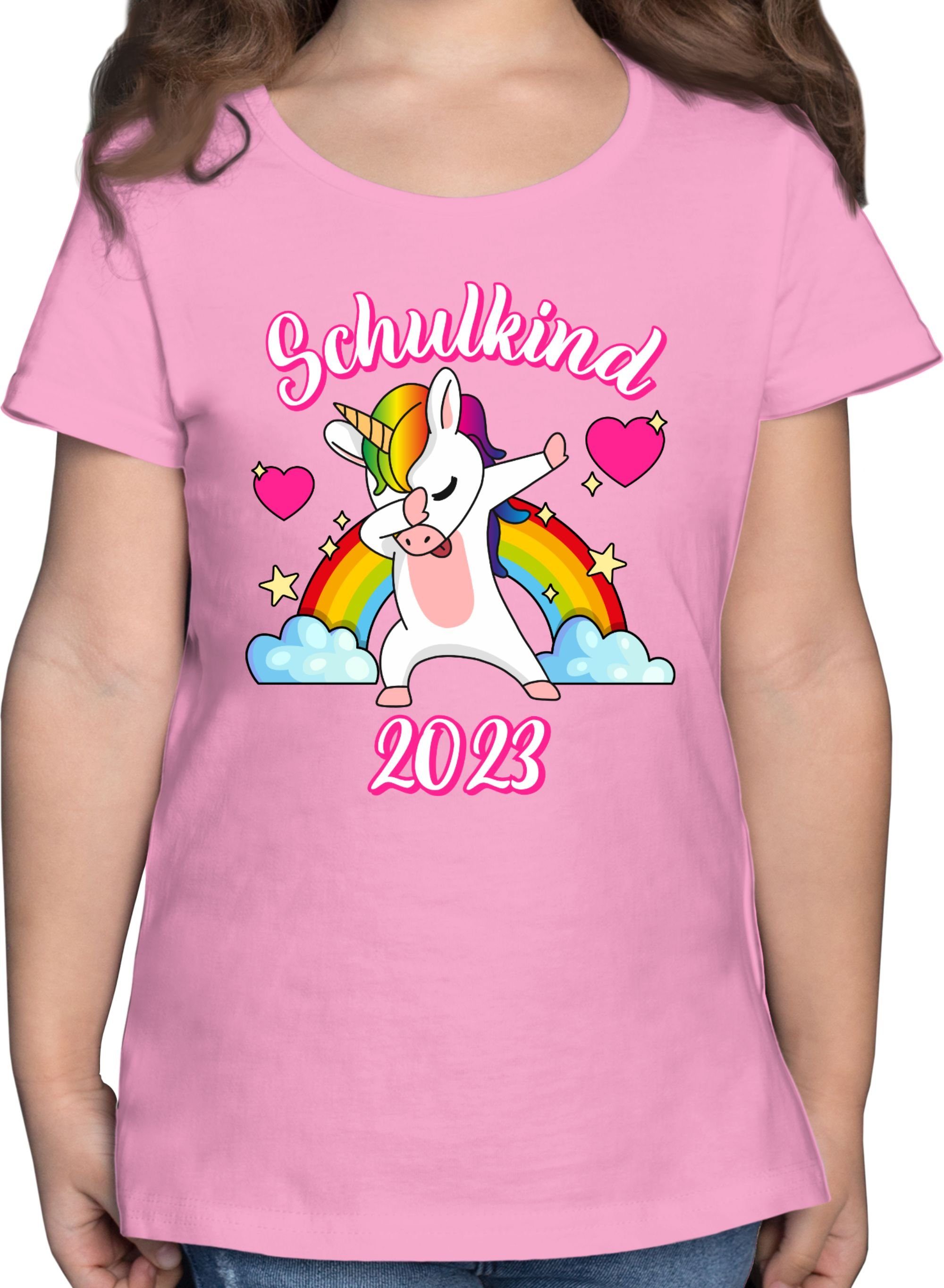 Shirtracer T-Shirt Schulkind 2023 dabbendes Einhorn Regenbogen Einschulung Mädchen 1 Rosa