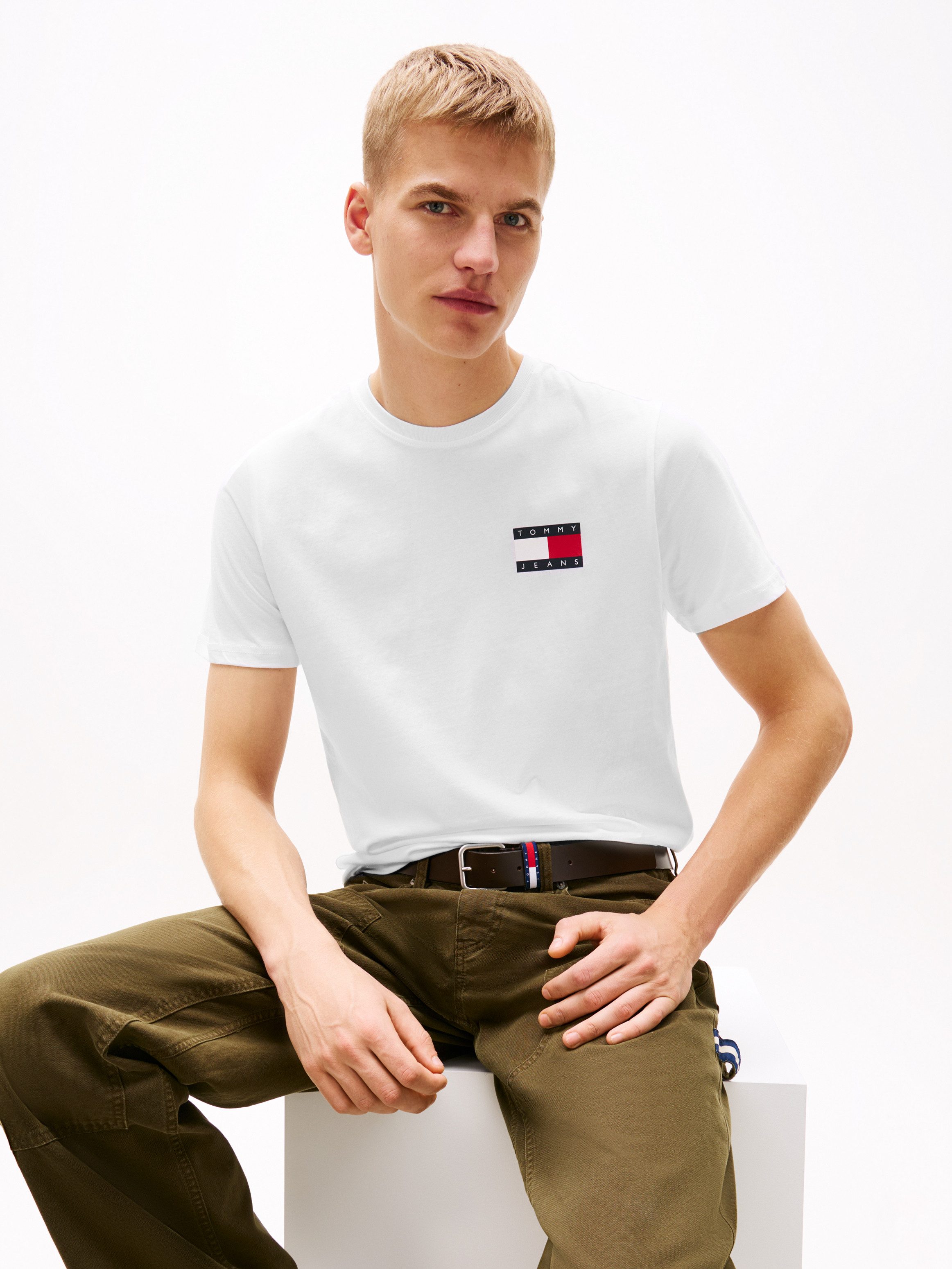 Tommy Jeans T-Shirt TJM SLIM FIT ESSENTIAL FLAG Mit Rundhalsausschnitt günstig online kaufen