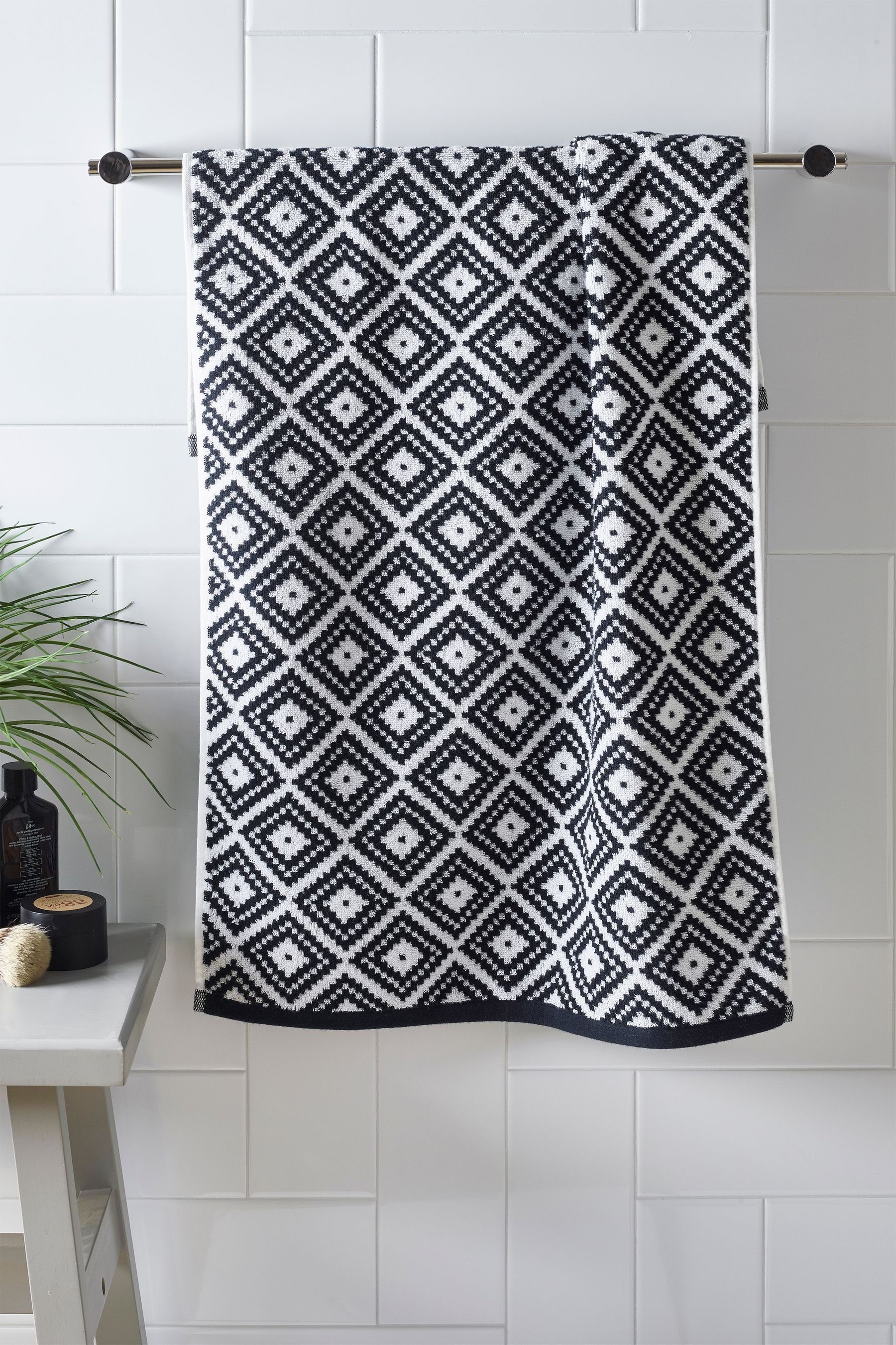 Next Handtücher Handtuch mit Rautenmuster, (1-St), NEXT - Die Marke für  Haus und Familie *