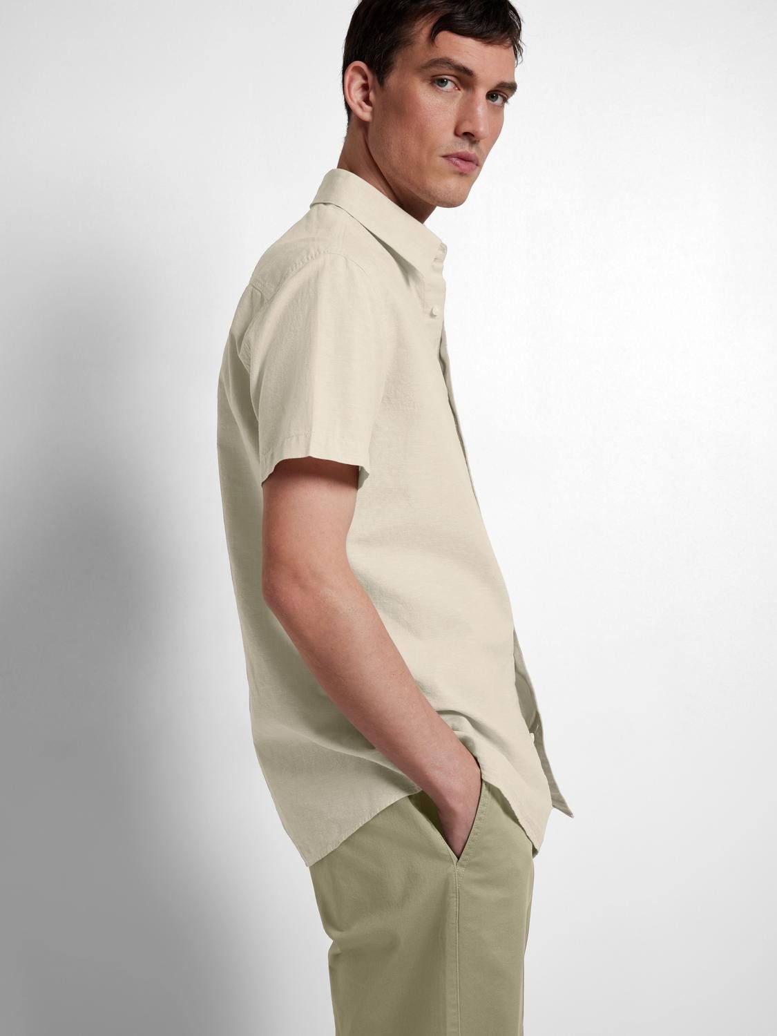 Selected Kurzarmhemd SLHREG-SUN SHIRT SS NOOS mit Leinen
