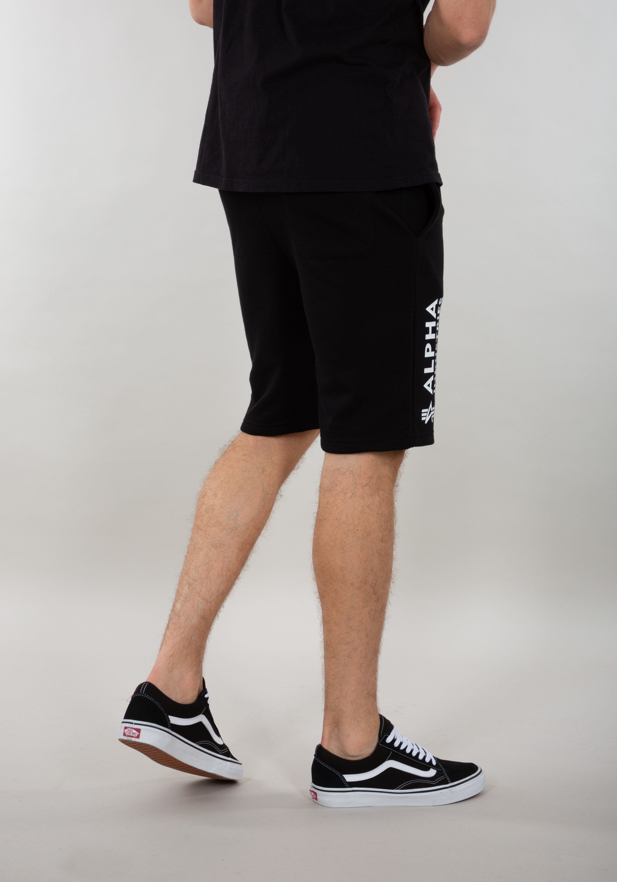 Alpha Industries Sweatshorts - Basic Short black Men AI Shorts Industries Alpha