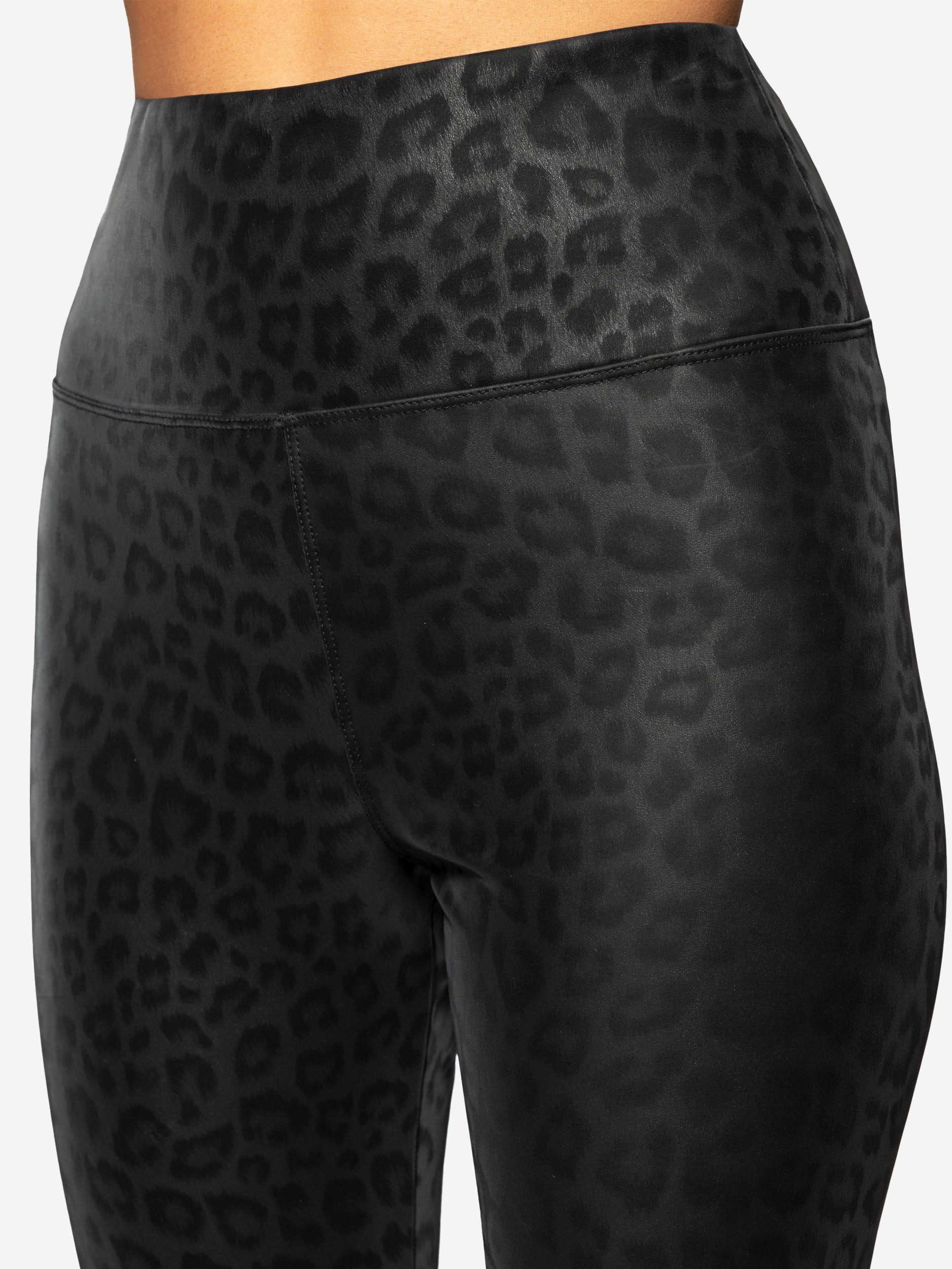 SASSYCLASSY Lederimitathose Thermo Kunstleder Leggings mit Leo Print High Waist Thermoleggings mit breitem Bund aus elastischem Material