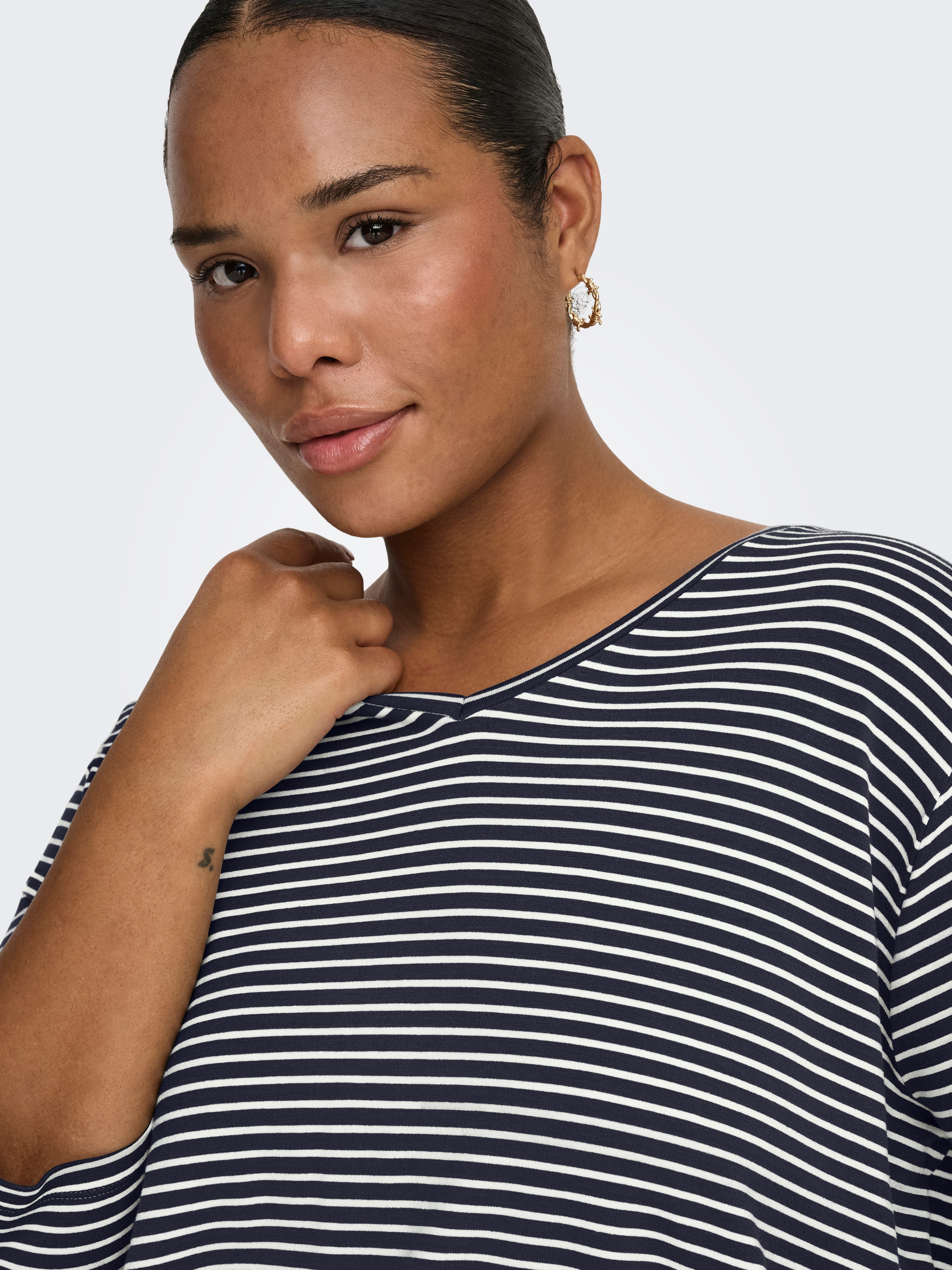 ONLY CARMAKOMA 3/4-Arm-Shirt CARLINA 3/4 SLEEVE V-NECK BLOUSE JRS günstig online kaufen