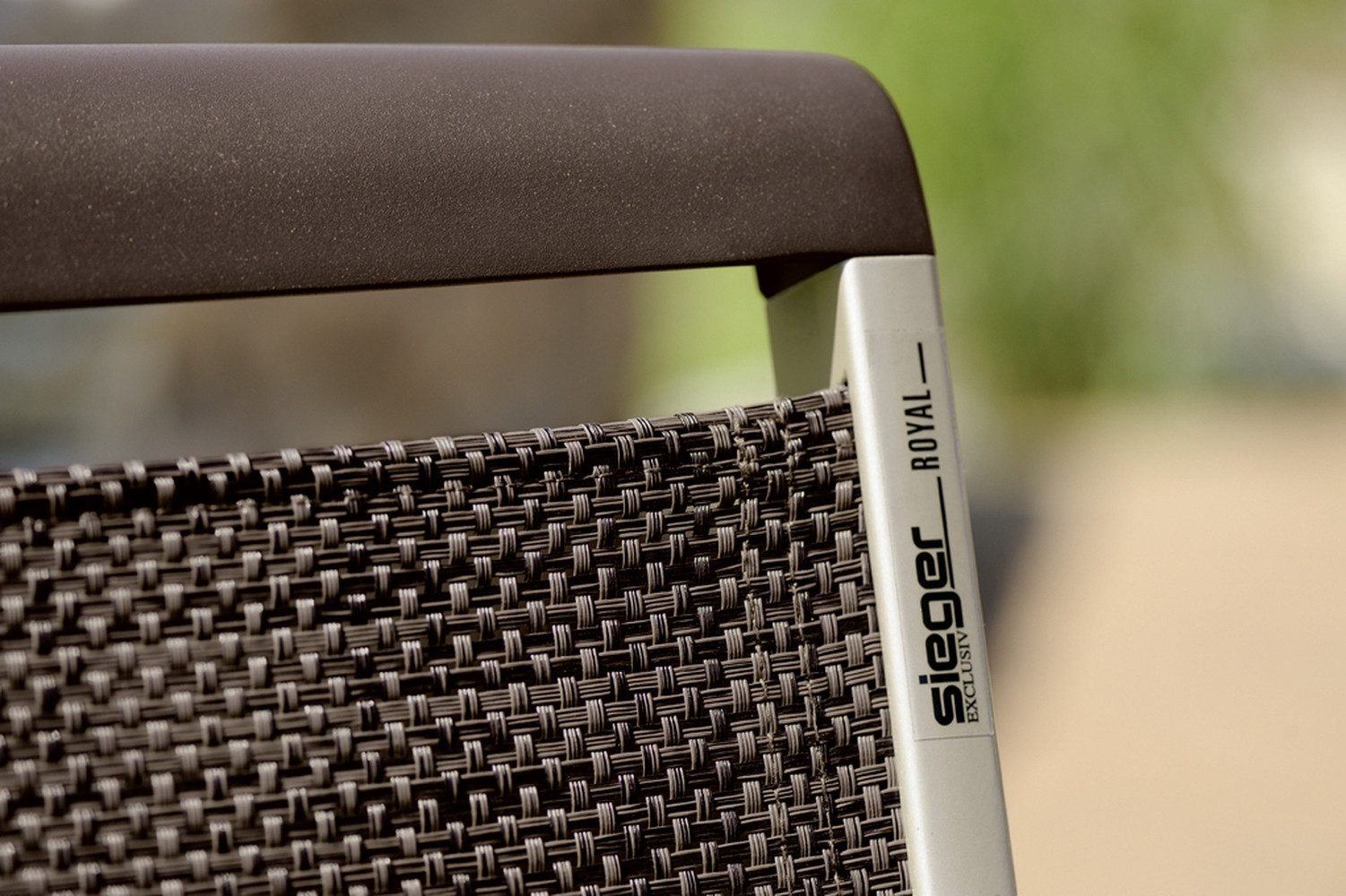 sieger Stapelstuhl Royal, in Mocca, Kunstfasergewebe - 70x96x60cm (BxHxT)