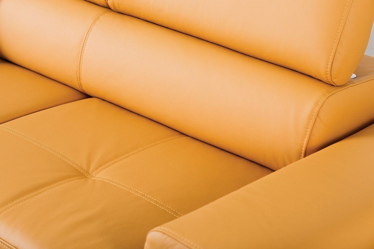 Sofa Dreams Ecksofa Chemnitz L mit verstellbaren Form L Bettkasten, Armlehnen orange, Schlaffunktion, Form