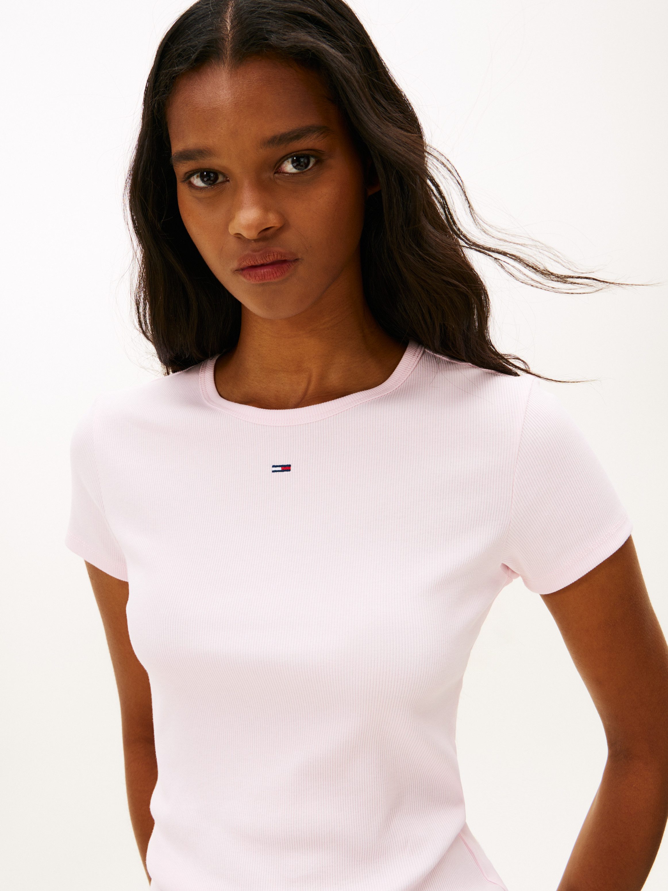 Tommy Jeans Kurzarmshirt TJW SLIM ESSENTIAL RIB SS EXT mit gerippter Strukt günstig online kaufen