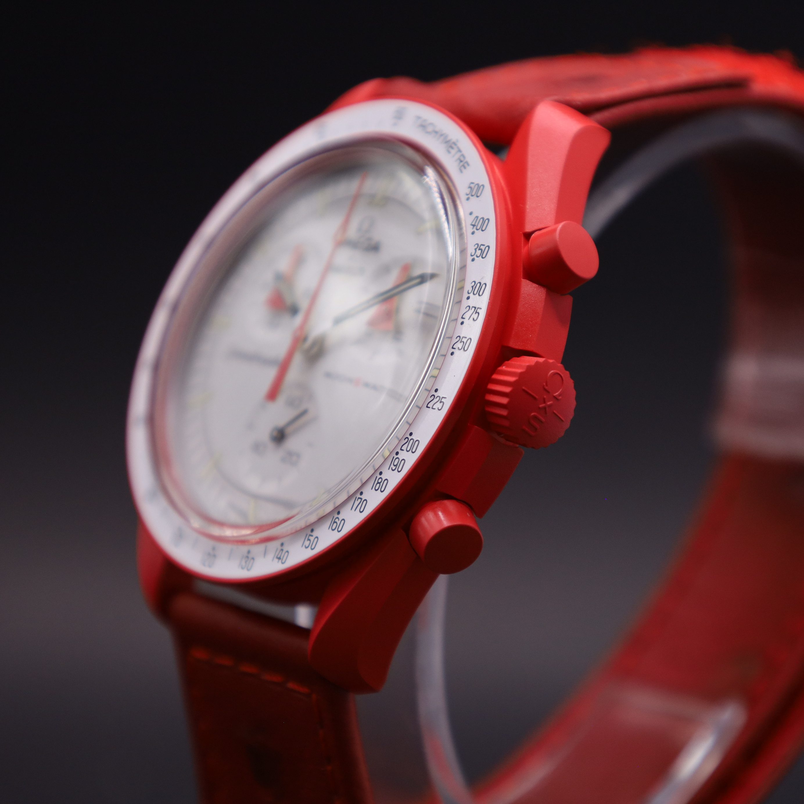 Swatch Chronograph OMEGA x Swatch MoonSwatch Mission to Mars Straußenleder SO33R100C, (1-tlg)