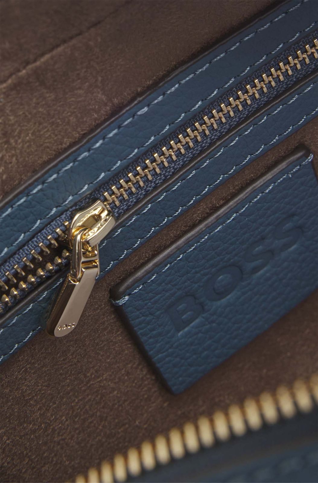 BOSS Umhängetasche Crossbody Bag, aus echtem Rindsleder