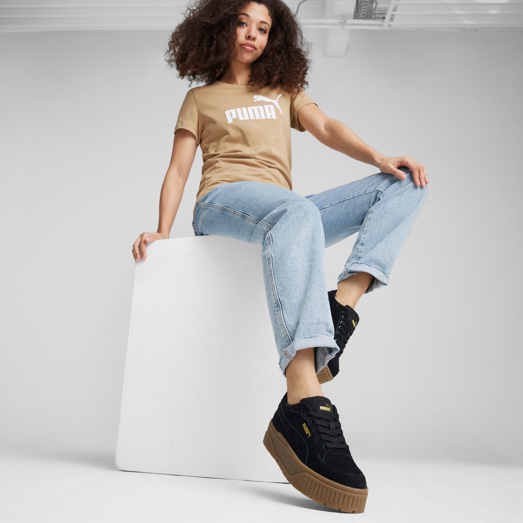 PUMA KARMEN II IDOL SD Sneaker für aktiven Alltag, mit SoftFoam+ Einlegesohle, sportlicher Stil